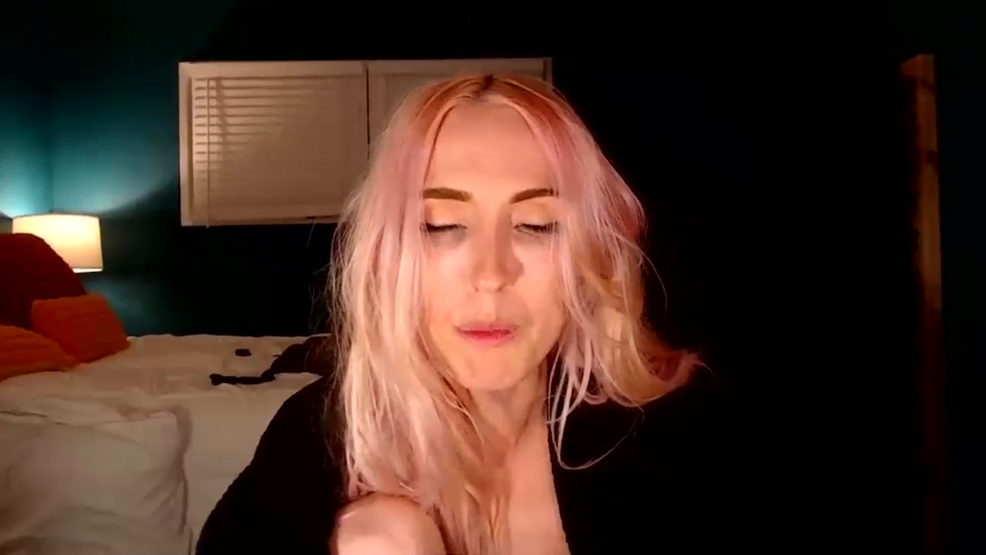 Gallery image thumbnail from Troublesome's myfreecams stream on, 11/10/2024, 09:38 image 7 of 20