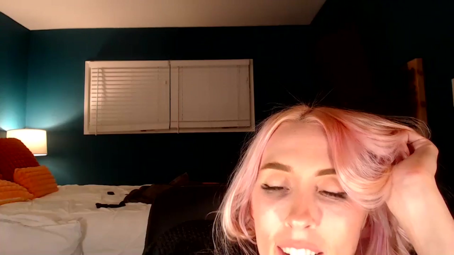 Gallery image thumbnail from Troublesome's myfreecams stream on, 11/10/2024, 10:33 image 5 of 20