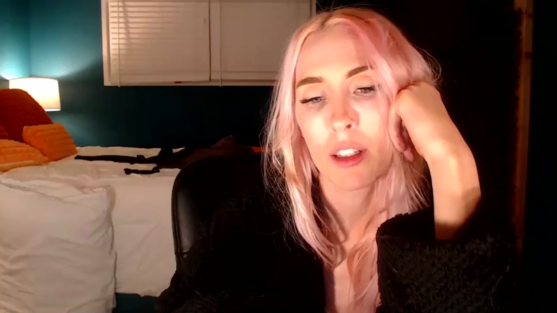 Gallery image thumbnail from Troublesome's myfreecams stream on, 11/10/2024, 10:33 image 9 of 20