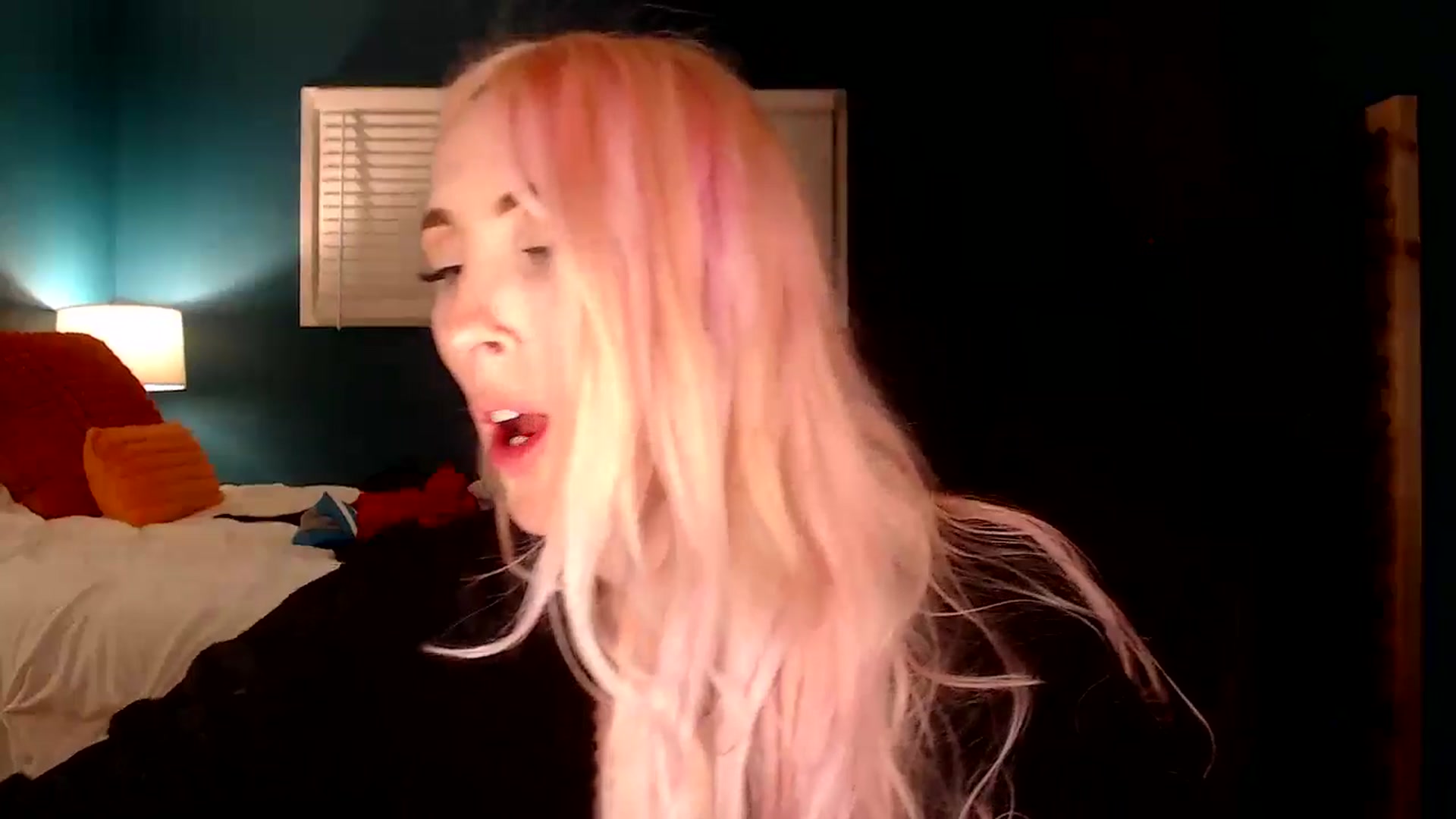 Gallery image thumbnail from Troublesome's myfreecams stream on, 11/10/2024, 11:31 image 8 of 20
