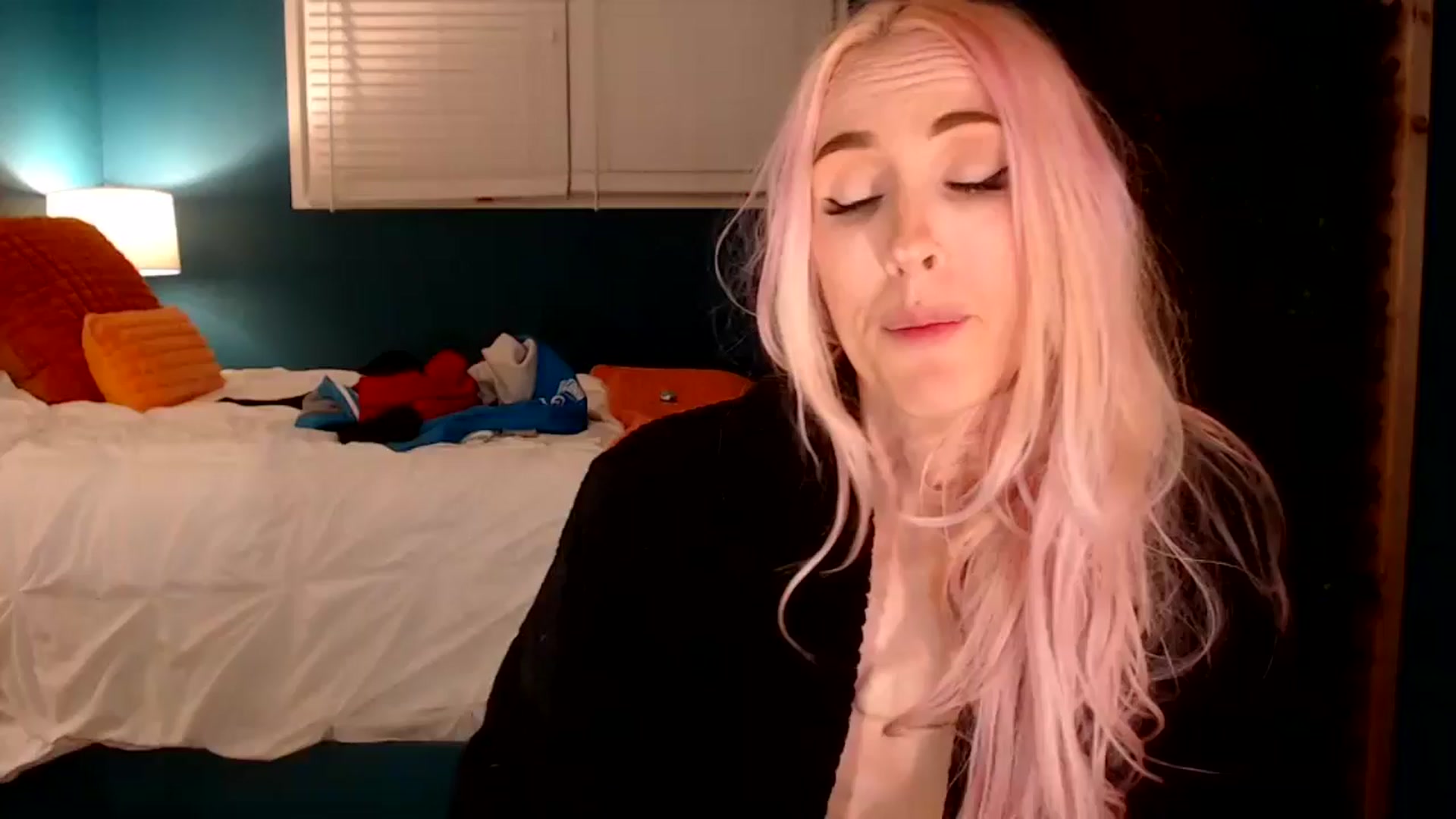 Gallery image thumbnail from Troublesome's myfreecams stream on, 11/10/2024, 11:31 image 9 of 20