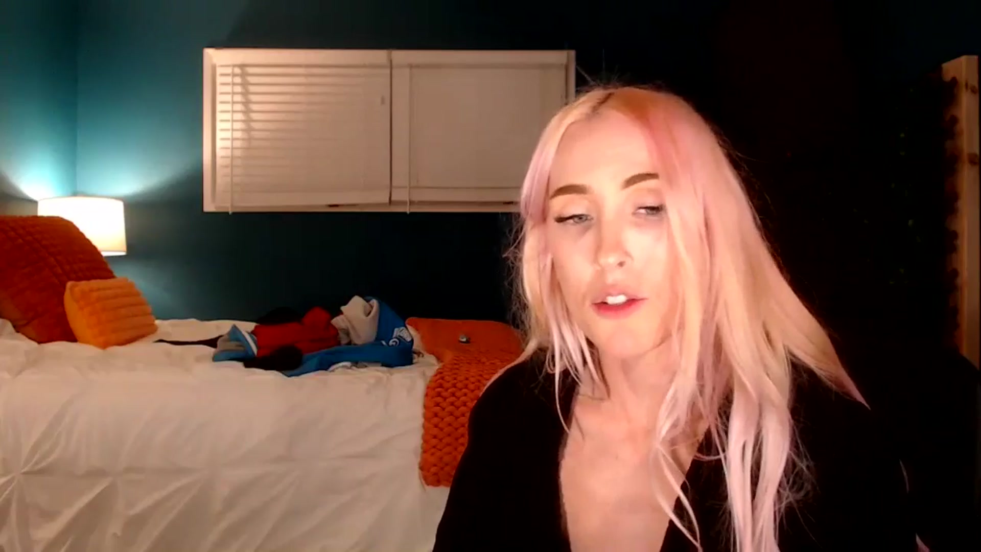 Gallery image thumbnail from Troublesome's myfreecams stream on, 11/10/2024, 11:31 image 17 of 20