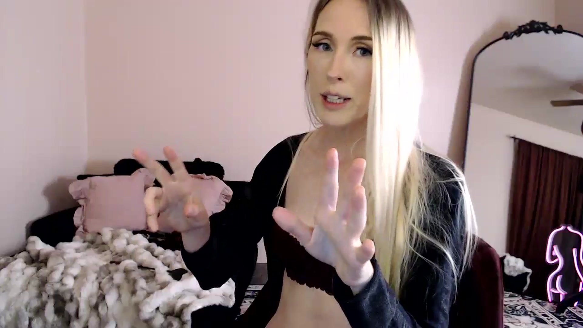 Gallery image thumbnail from Troublesome's myfreecams stream on, 09/21/2025, 03:18 image 5 of 20