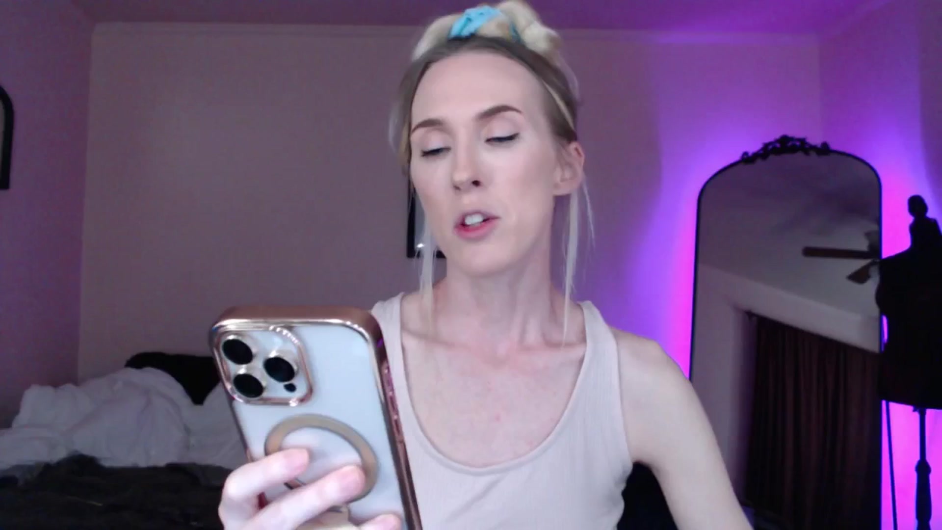 Gallery image thumbnail from Troublesome's myfreecams stream on, 09/30/2025, 07:02 image 10 of 20