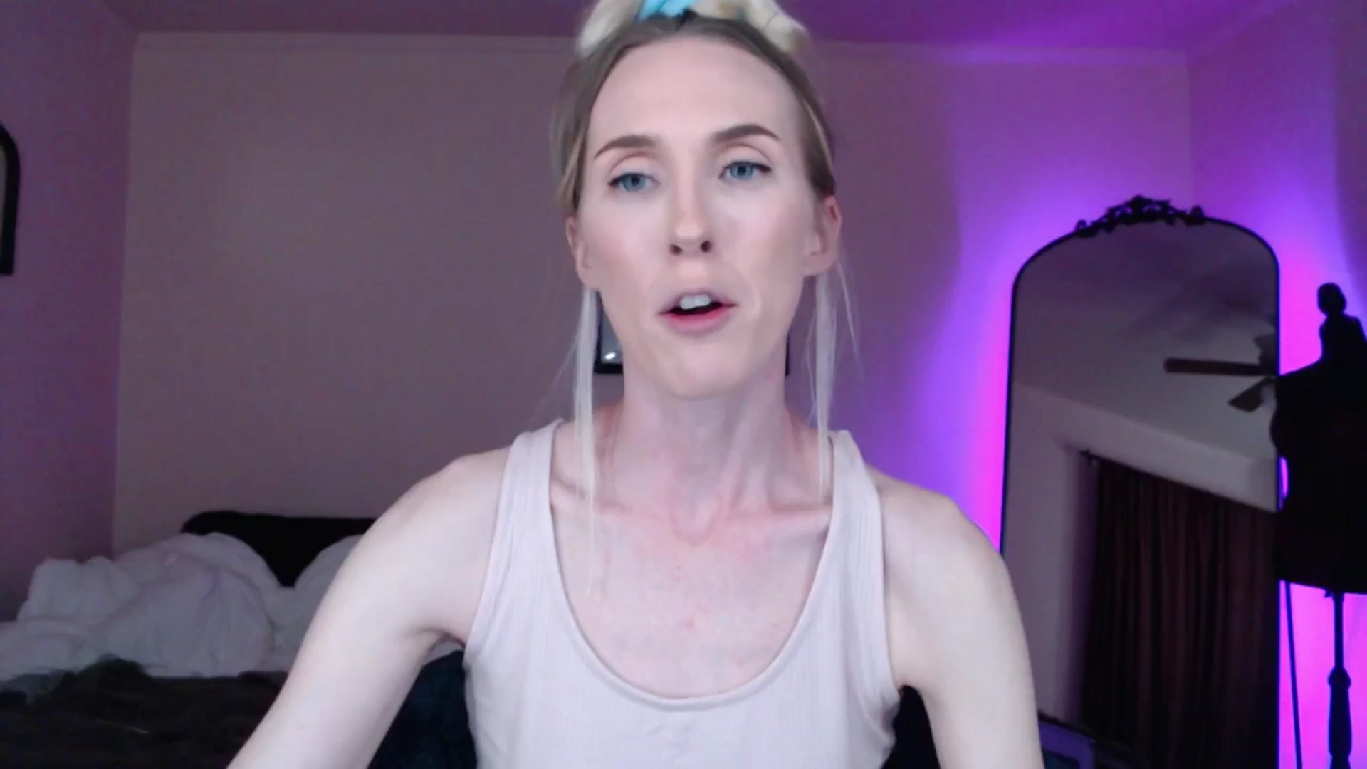 Gallery image thumbnail from Troublesome's myfreecams stream on, 09/30/2025, 07:02 image 9 of 20