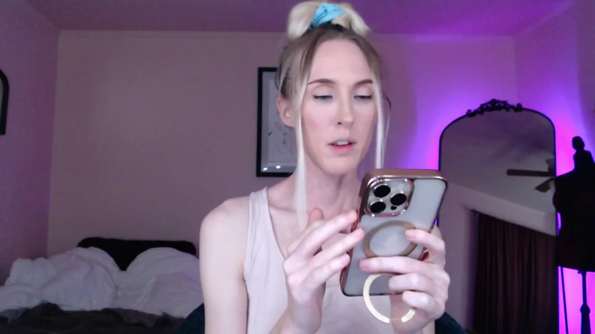 Gallery image thumbnail from Troublesome's myfreecams stream on, 09/30/2025, 07:02 image 14 of 20