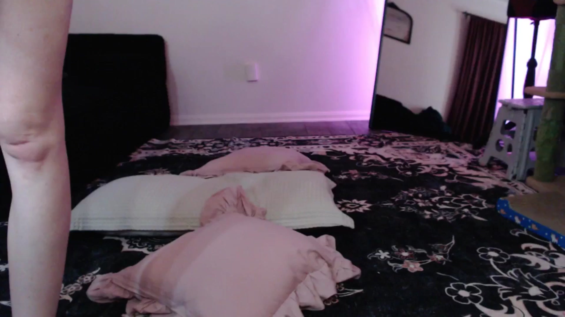 Gallery image thumbnail from Troublesome's myfreecams stream on, 10/21/2025, 05:04 image 16 of 20