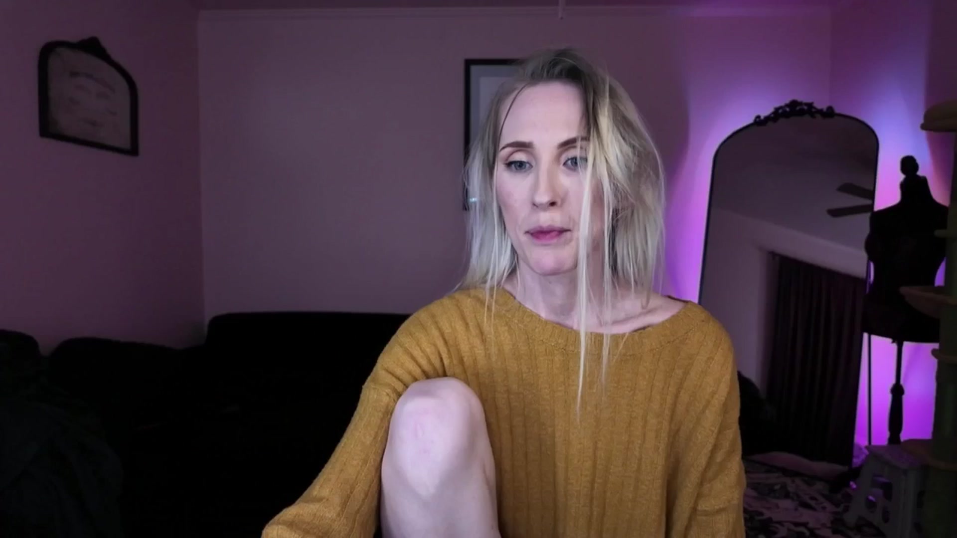 Gallery image thumbnail from Troublesome's myfreecams stream on, 10/21/2025, 05:45 image 4 of 20
