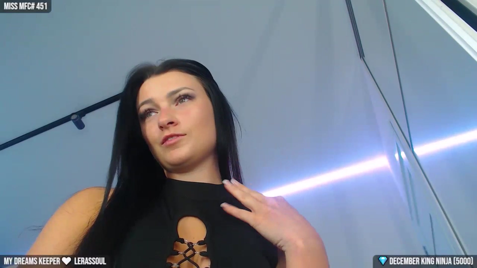 Gallery image thumbnail from TruEnergy's myfreecams stream on, 12/15/2023, 06:44 image 3 of 20