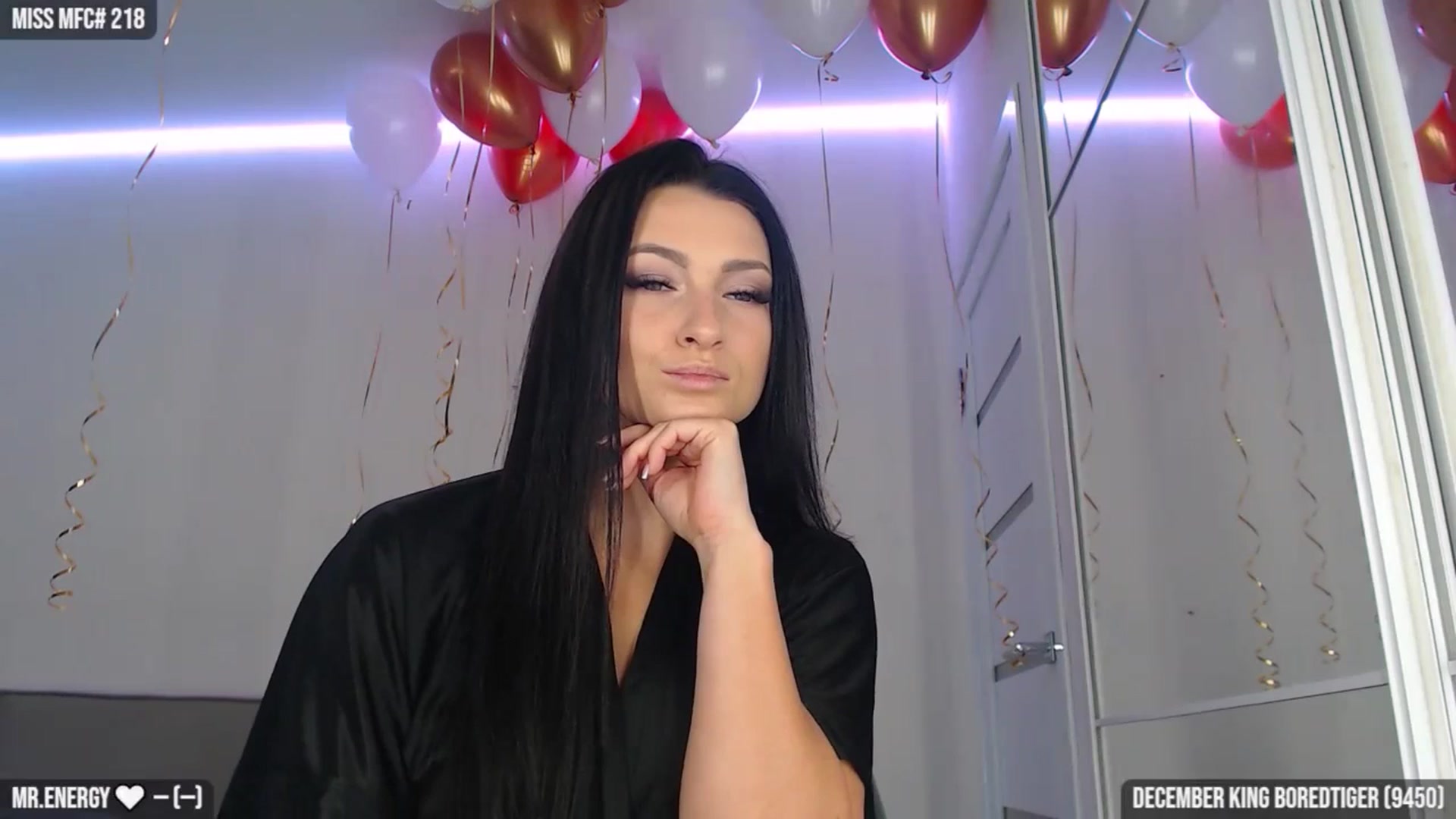 Gallery image thumbnail from TruEnergy's myfreecams stream on, 12/22/2023, 04:19 image 3 of 20
