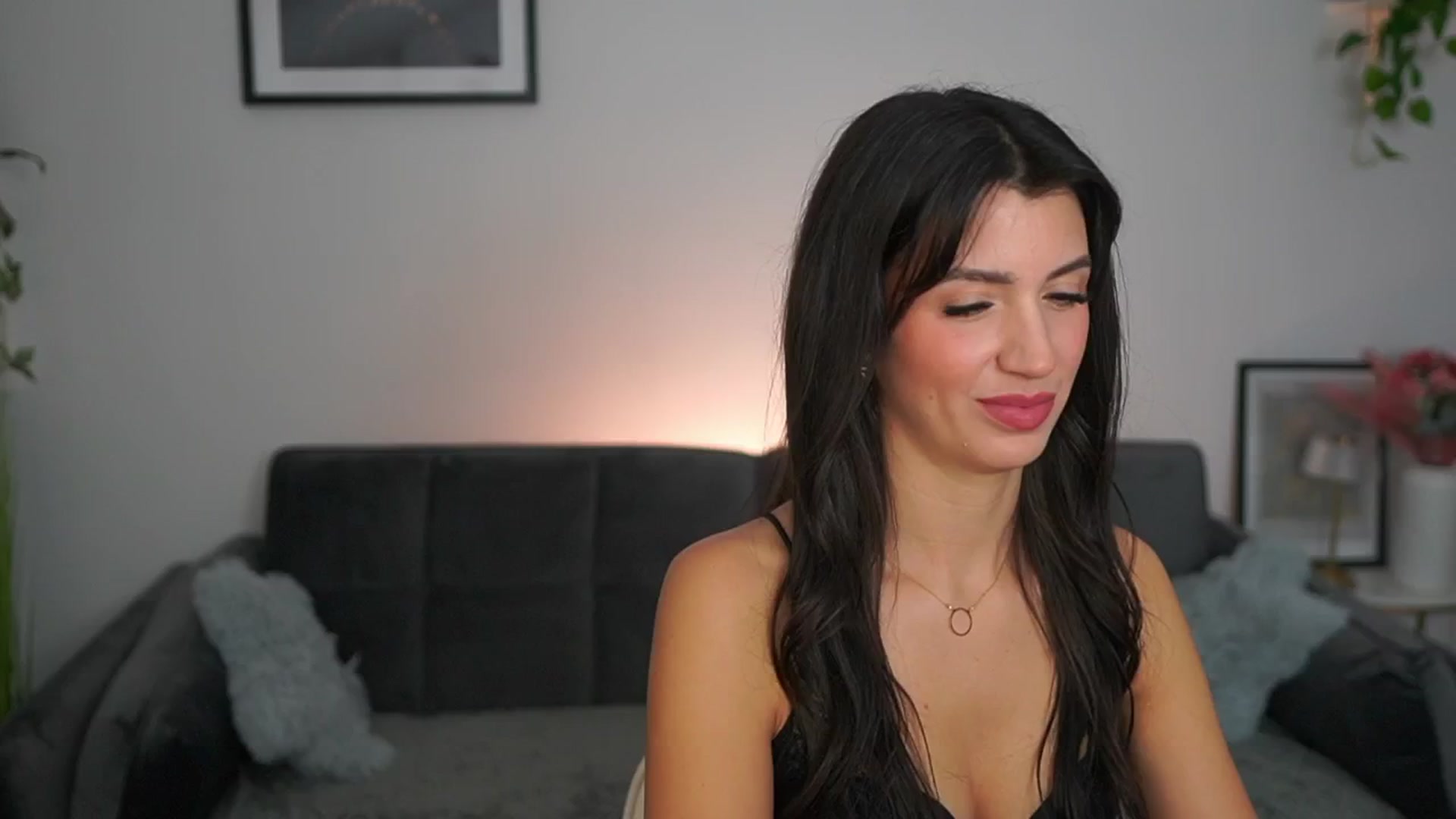 Gallery image thumbnail from Tru_Kait's myfreecams stream on, 11/09/2025, 16:35 image 17 of 20