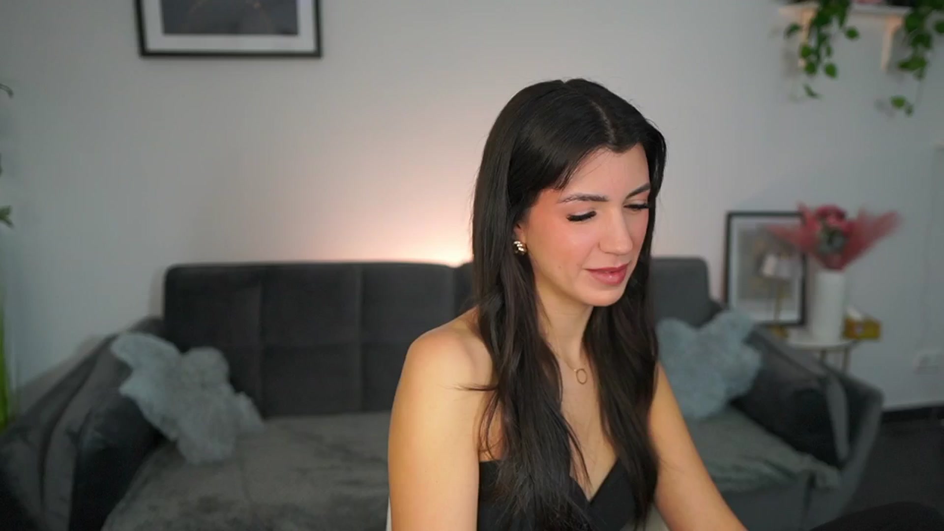 Gallery image thumbnail from Tru_Kait's myfreecams stream on, 11/11/2025, 10:25 image 7 of 20