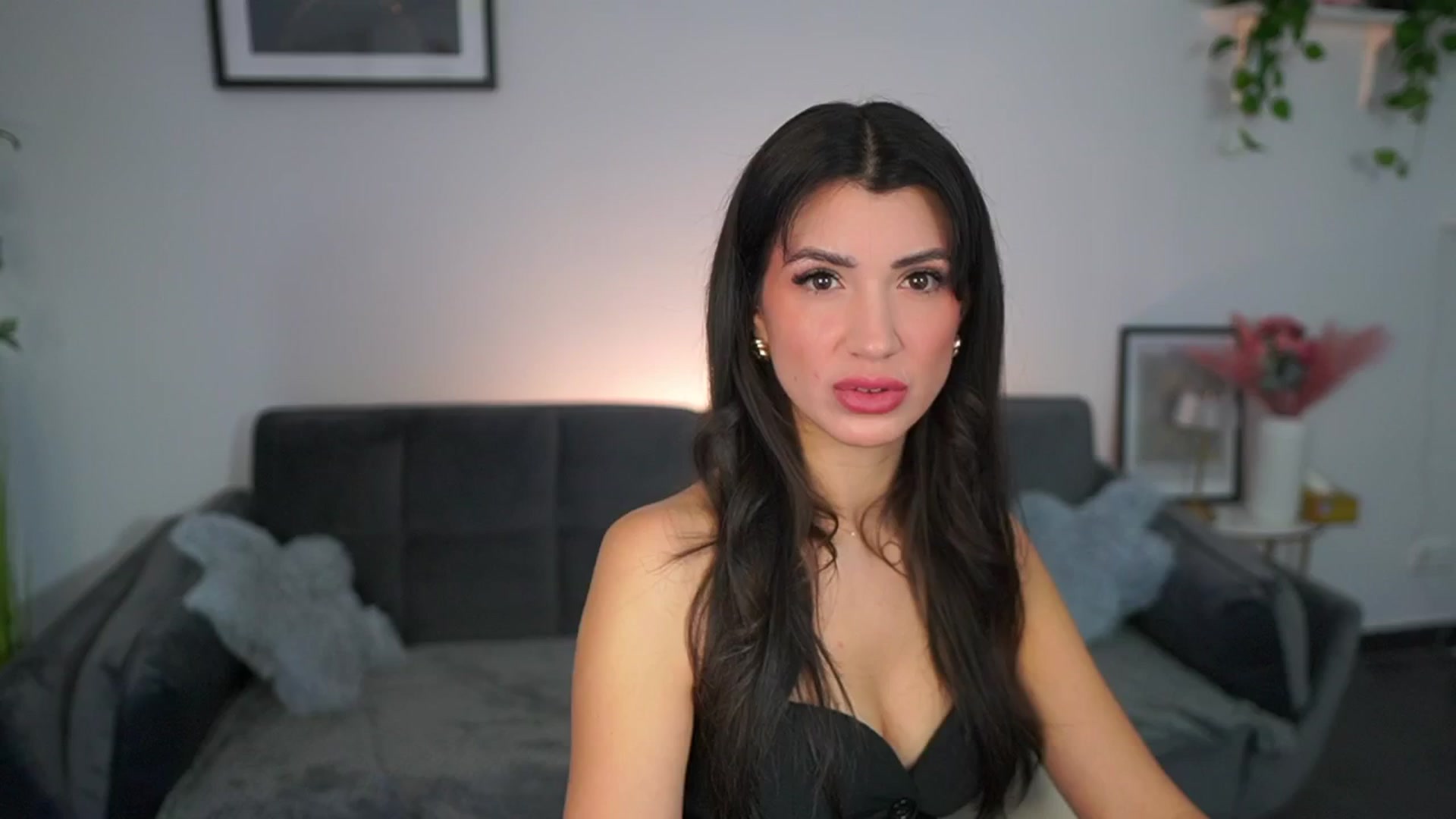 Gallery image thumbnail from Tru_Kait's myfreecams stream on, 11/11/2025, 10:25 image 3 of 20