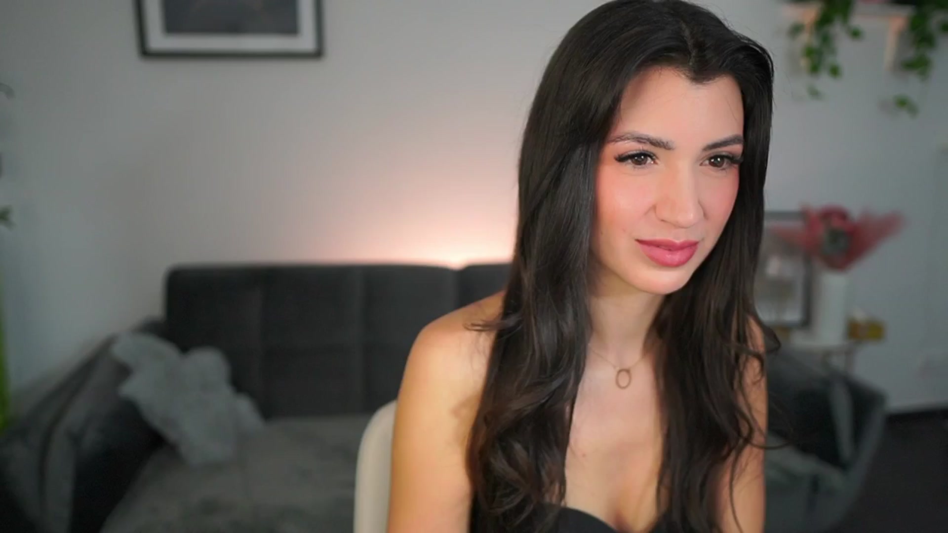 Gallery image thumbnail from Tru_Kait's myfreecams stream on, 11/11/2025, 10:25 image 13 of 20