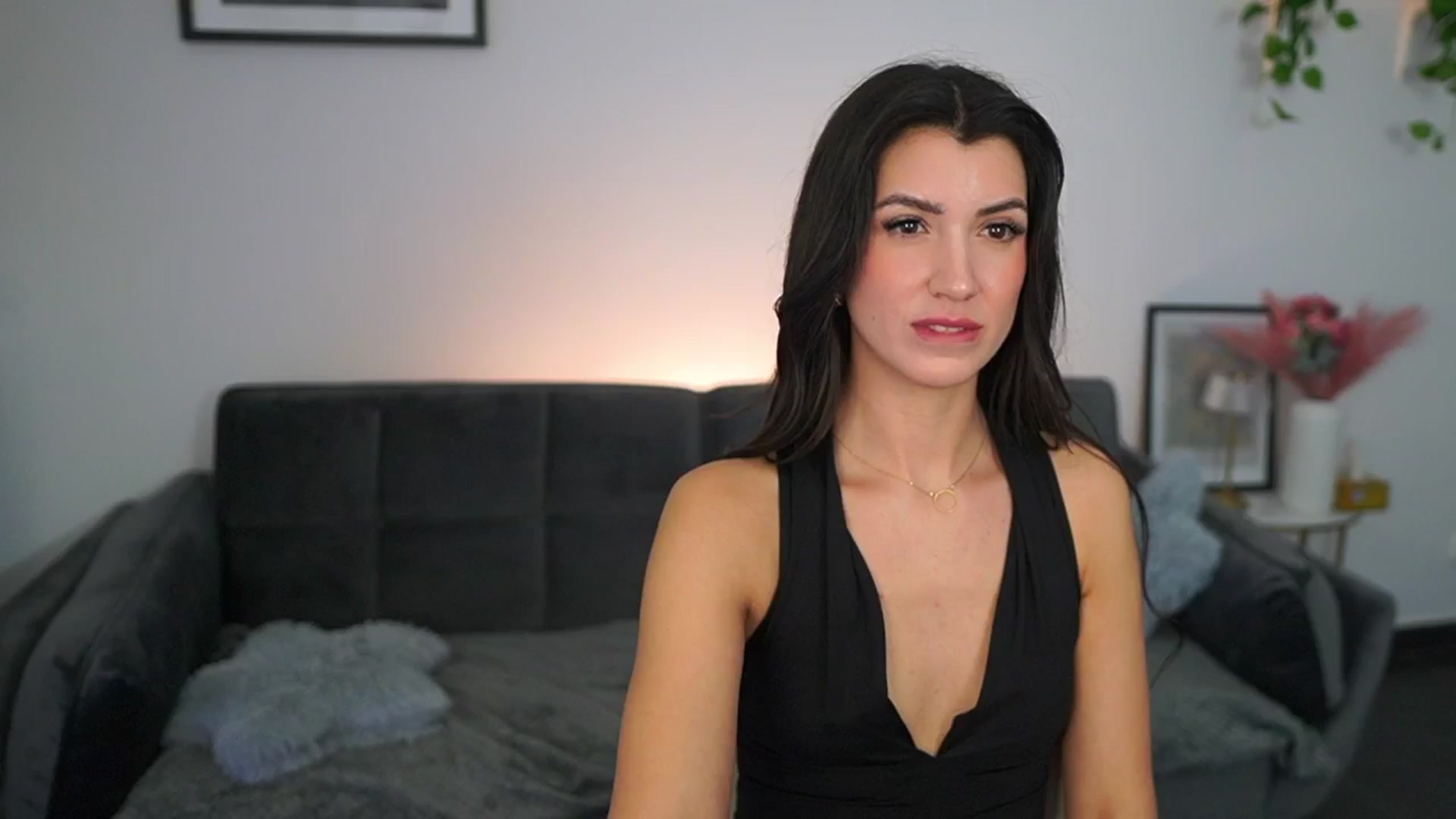 Gallery image thumbnail from Tru_Kait's myfreecams stream on, 11/12/2025, 17:07 image 16 of 20