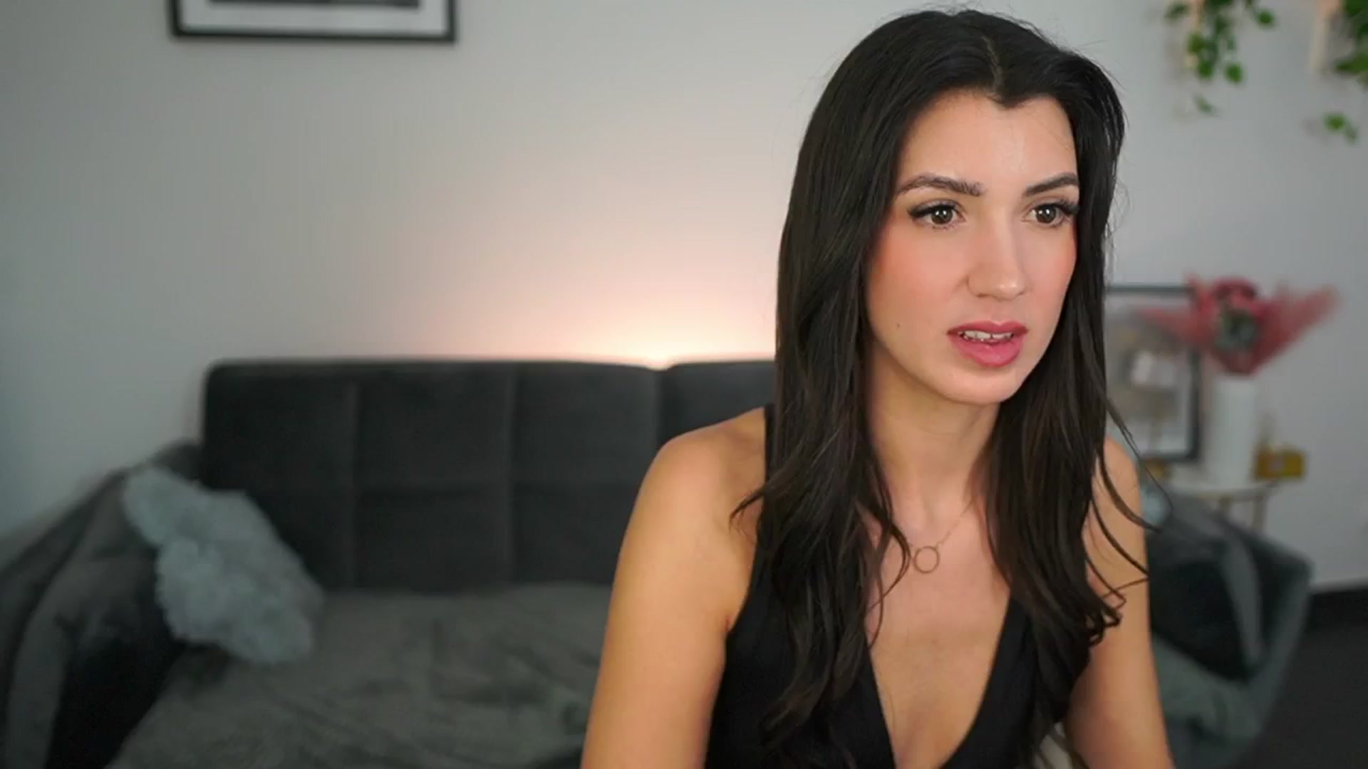 Gallery image thumbnail from Tru_Kait's myfreecams stream on, 11/12/2025, 19:19 image 3 of 20