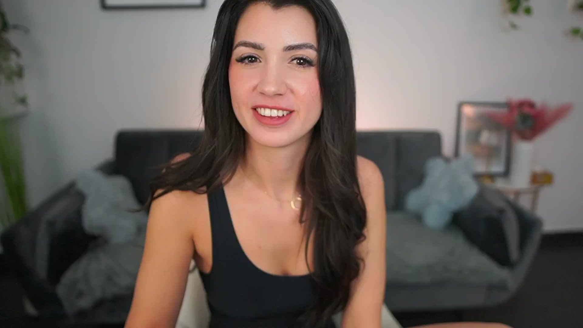 Gallery image thumbnail from Tru_Kait's myfreecams stream on, 11/13/2025, 15:06 image 3 of 20