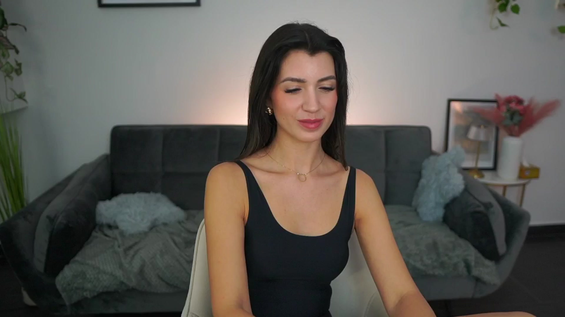 Gallery image thumbnail from Tru_Kait's myfreecams stream on, 11/13/2025, 16:49 image 8 of 20