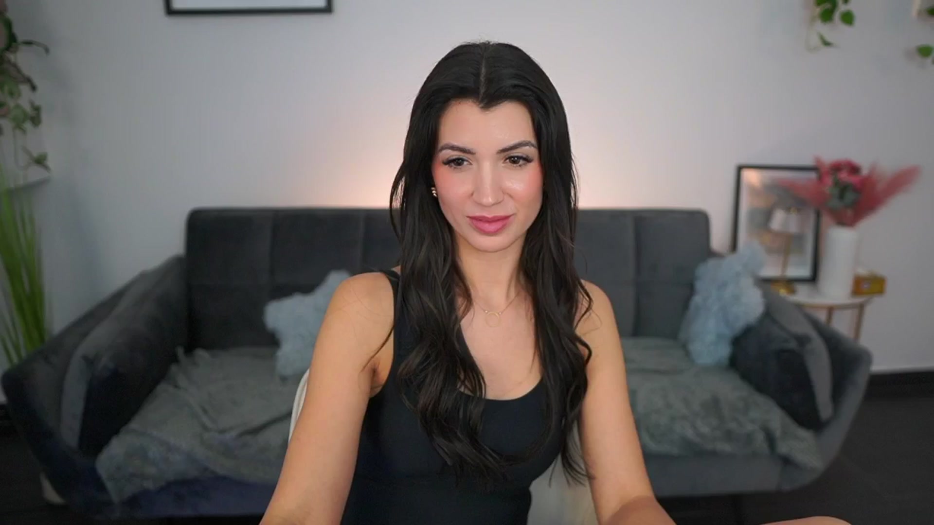 Gallery image thumbnail from Tru_Kait's myfreecams stream on, 11/13/2025, 18:01 image 7 of 20