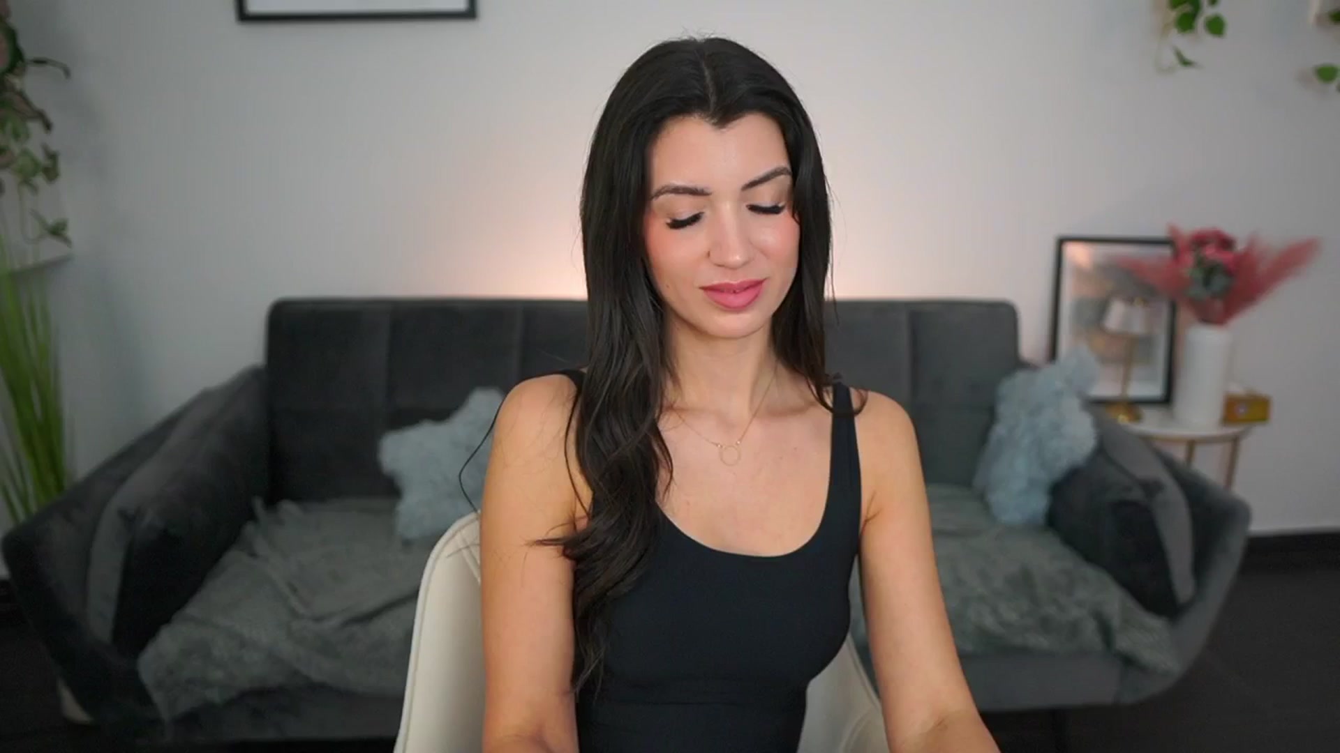 Gallery image thumbnail from Tru_Kait's myfreecams stream on, 11/13/2025, 18:01 image 16 of 20