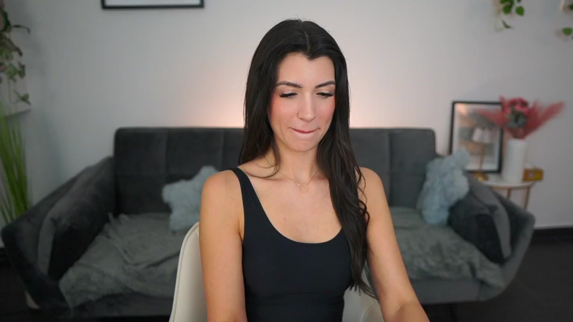 Gallery image thumbnail from Tru_Kait's myfreecams stream on, 11/13/2025, 18:01 image 9 of 20