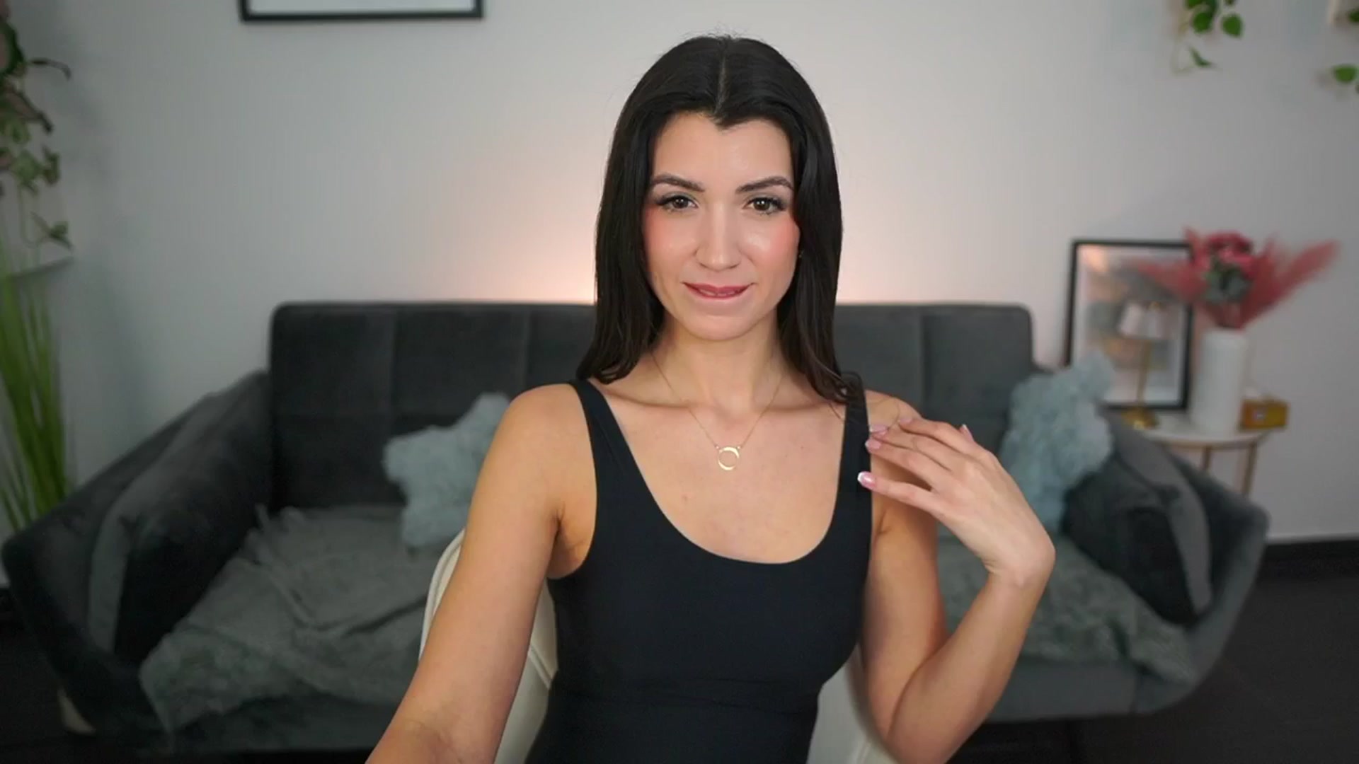 Gallery image thumbnail from Tru_Kait's myfreecams stream on, 11/13/2025, 18:01 image 19 of 20