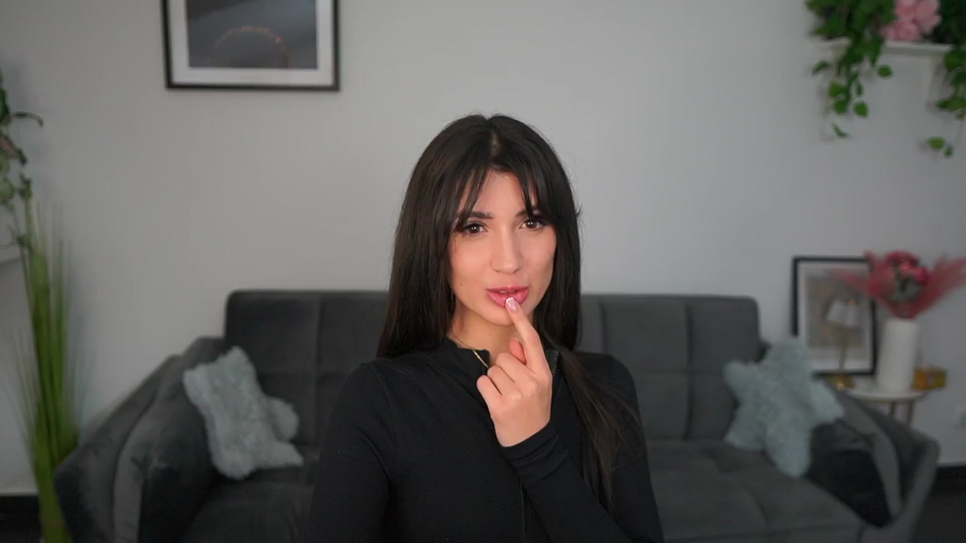 Gallery image thumbnail from Tru_Kait's myfreecams stream on, 11/16/2025, 24:17 image 16 of 20