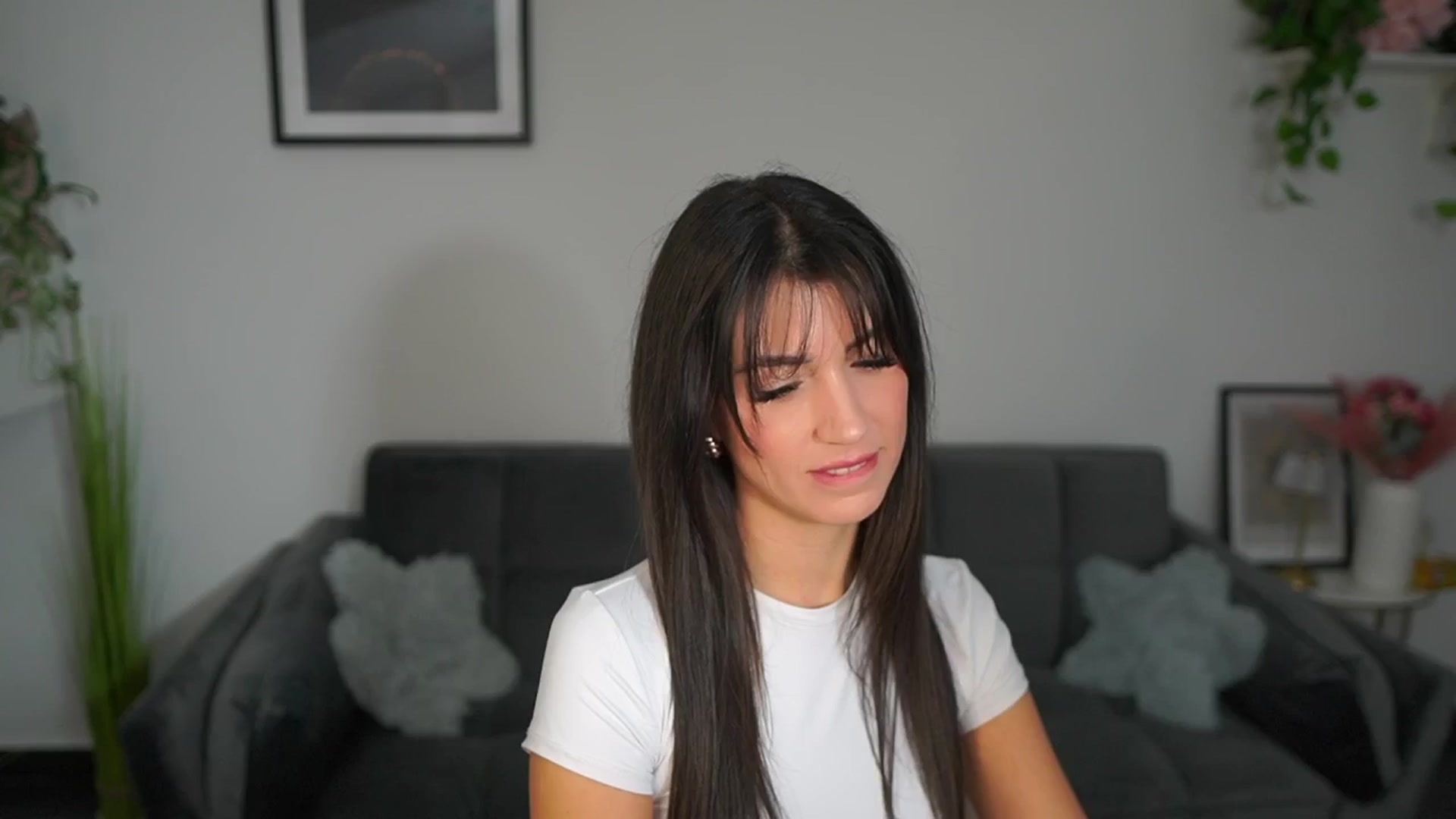 Gallery image thumbnail from Tru_Kait's myfreecams stream on, 11/17/2025, 16:01 image 1 of 20