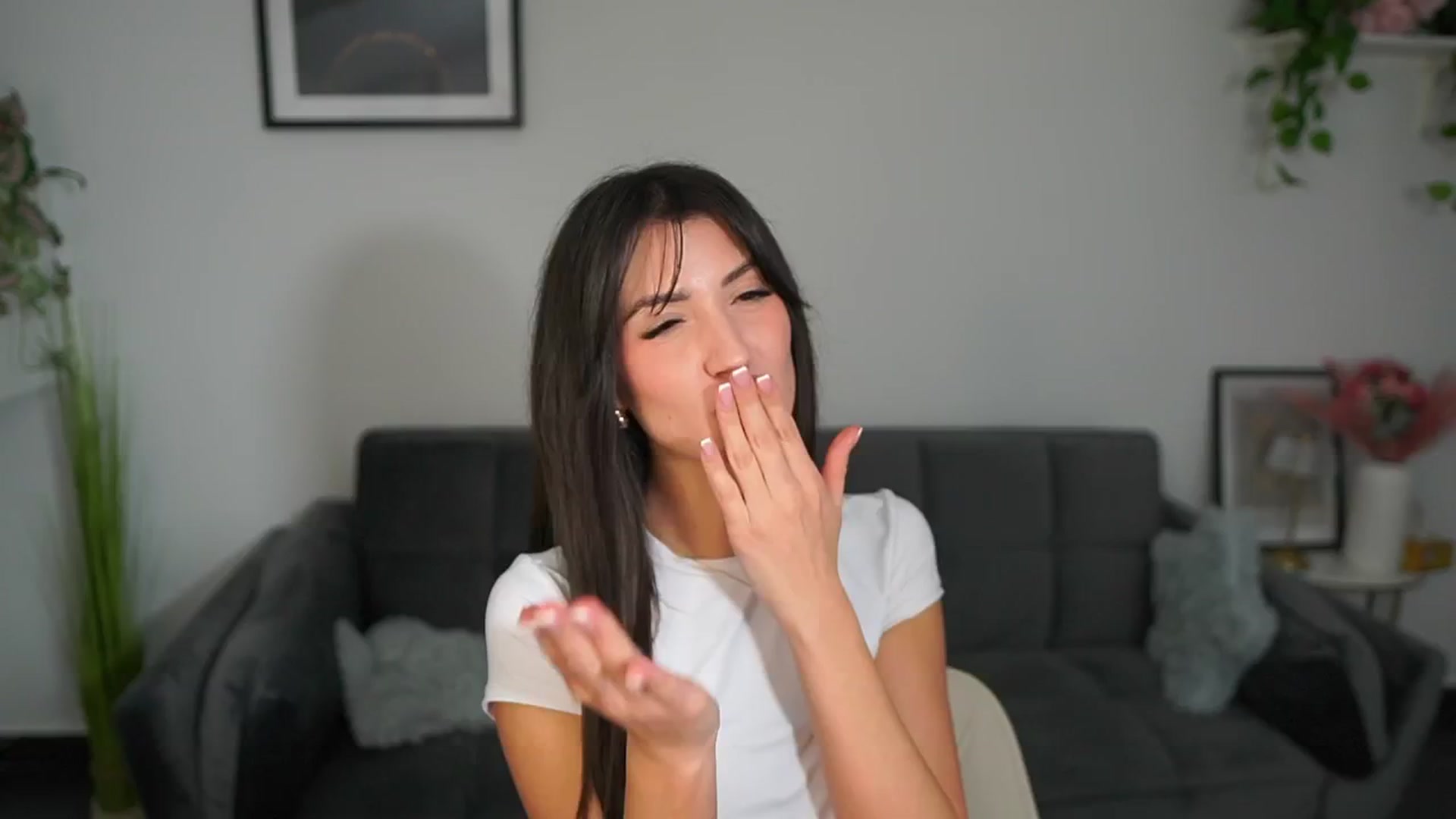 Gallery image thumbnail from Tru_Kait's myfreecams stream on, 11/17/2025, 18:45 image 17 of 20
