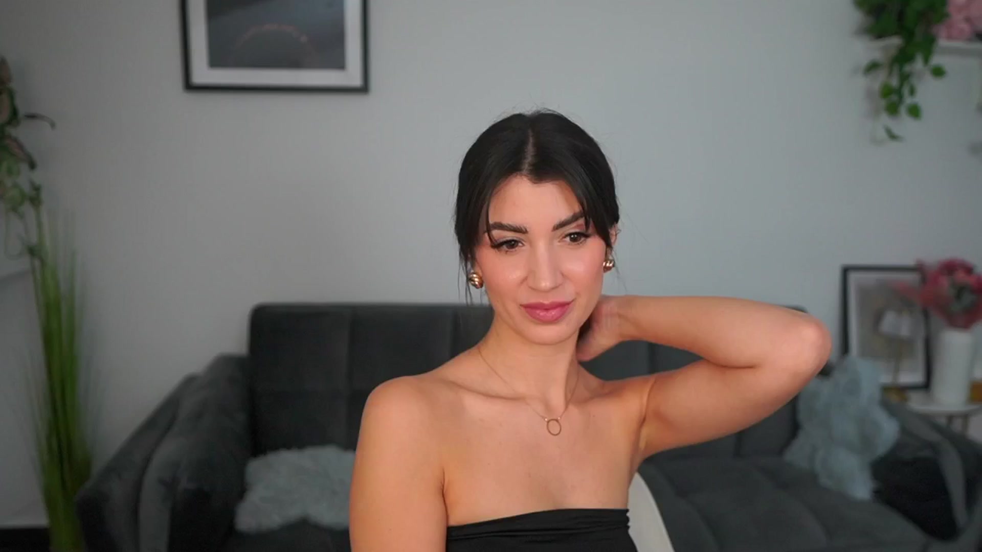 Gallery image thumbnail from Tru_Kait's myfreecams stream on, 11/20/2025, 17:56 image 16 of 20