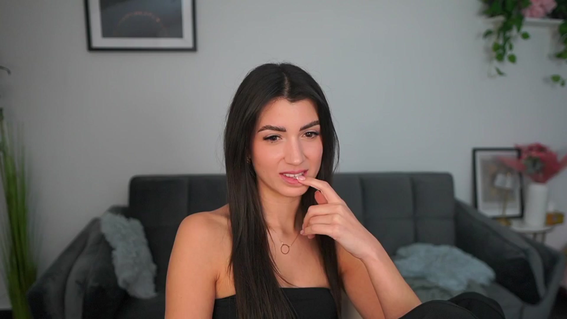 Gallery image thumbnail from Tru_Kait's myfreecams stream on, 11/20/2025, 19:49 image 13 of 20