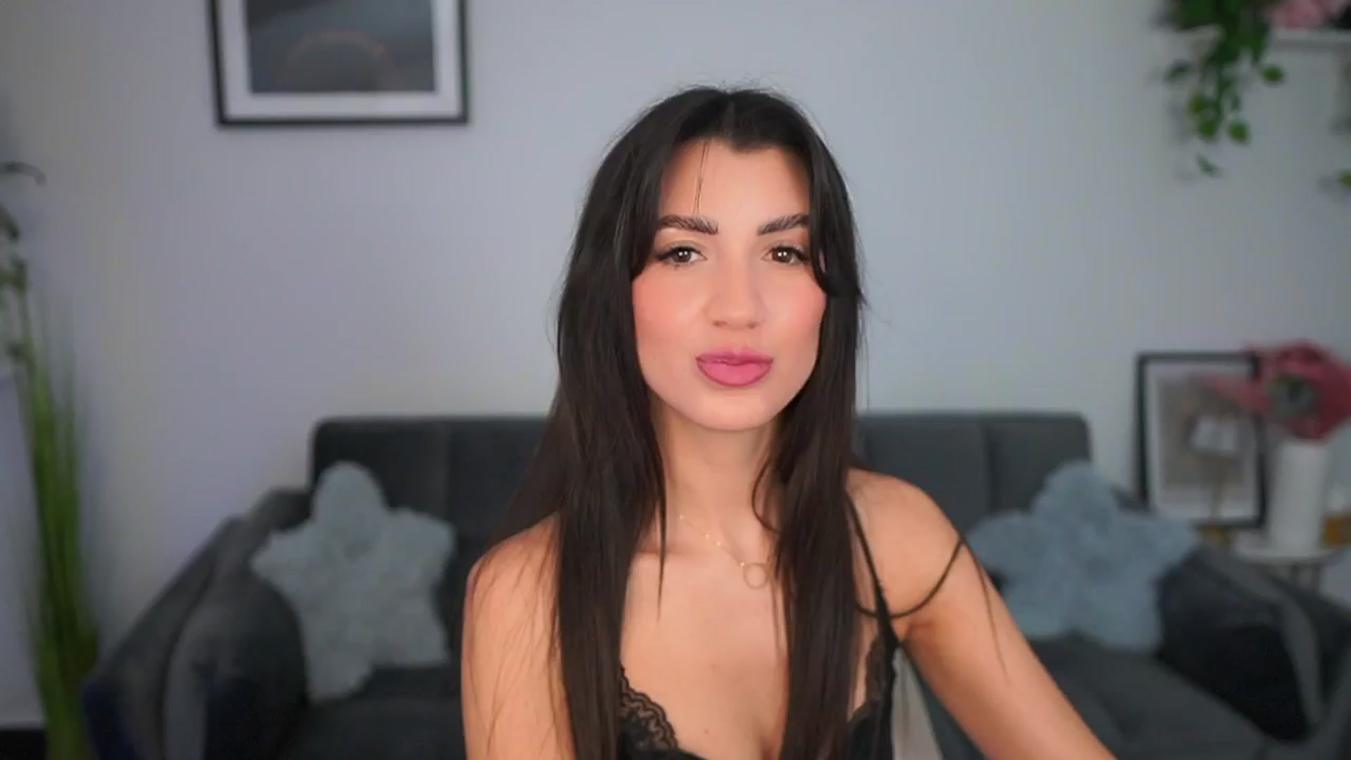 Gallery image thumbnail from Tru_Kait's myfreecams stream on, 11/21/2025, 16:07 image 17 of 20