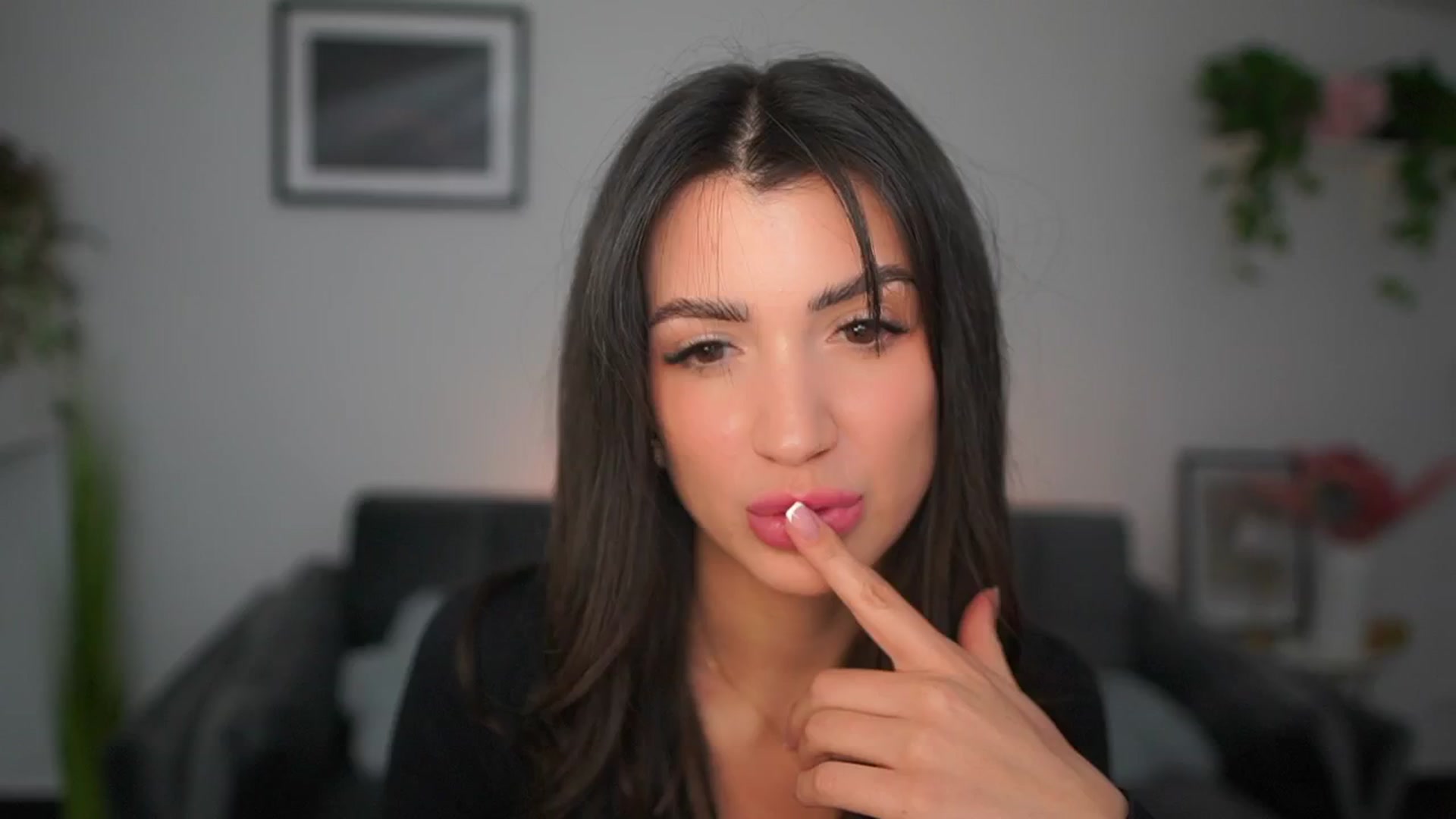 Gallery image thumbnail from Tru_Kait's myfreecams stream on, 11/23/2025, 16:37 image 20 of 20