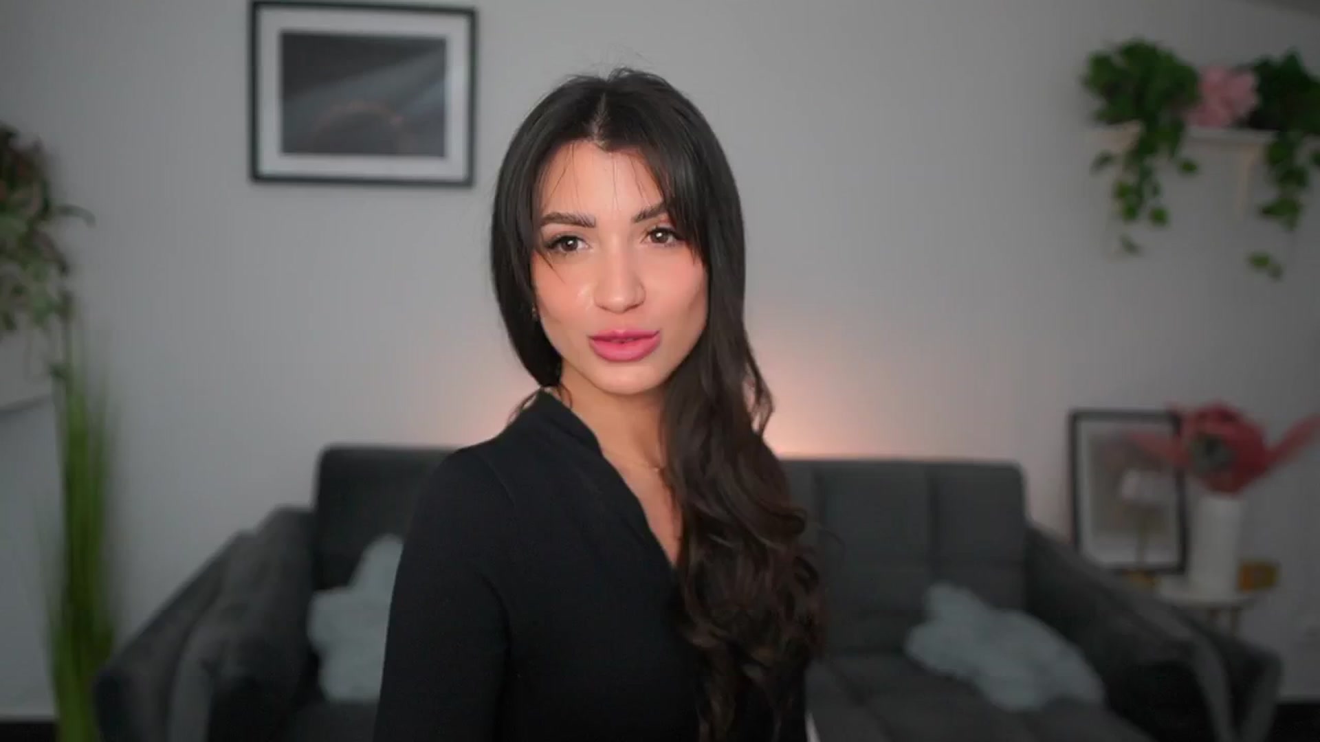 Gallery image thumbnail from Tru_Kait's myfreecams stream on, 11/23/2025, 16:37 image 10 of 20