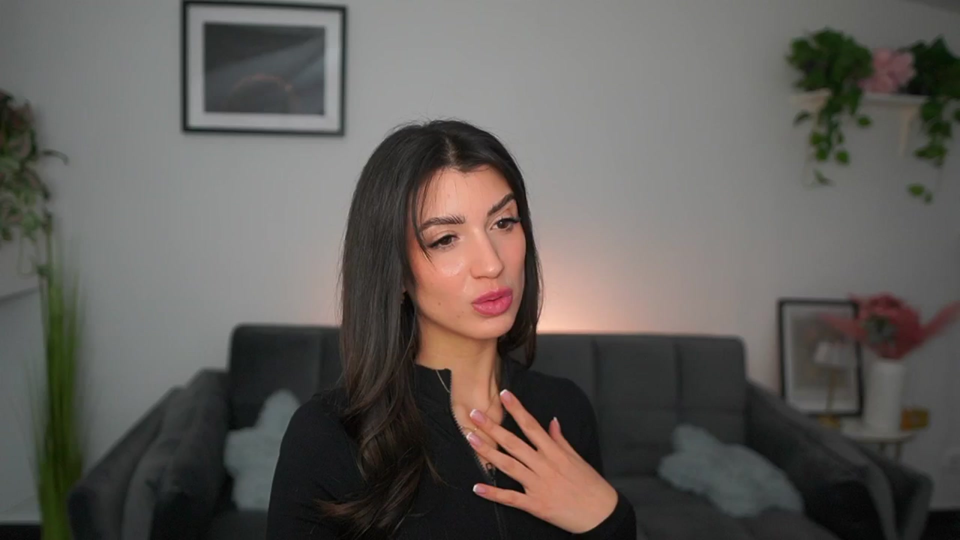 Gallery image thumbnail from Tru_Kait's myfreecams stream on, 11/23/2025, 16:37 image 4 of 20
