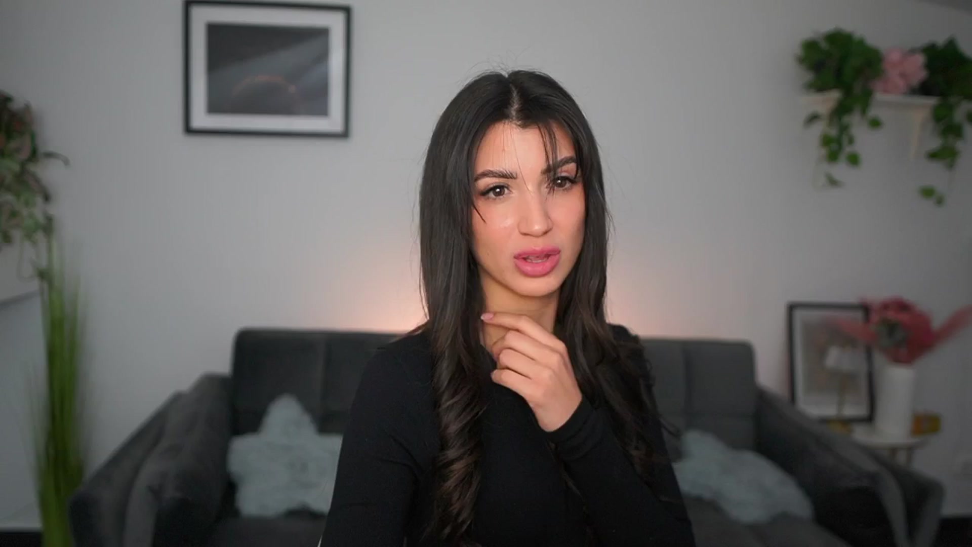 Gallery image thumbnail from Tru_Kait's myfreecams stream on, 11/23/2025, 18:03 image 6 of 20