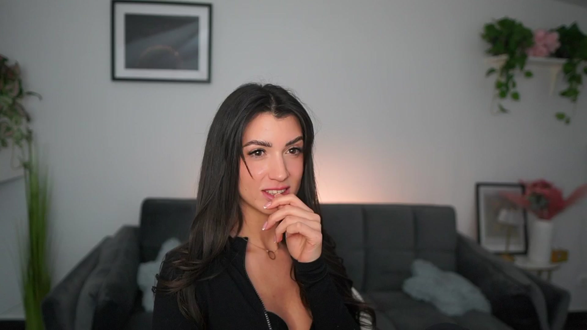 Gallery image thumbnail from Tru_Kait's myfreecams stream on, 11/23/2025, 18:03 image 20 of 20