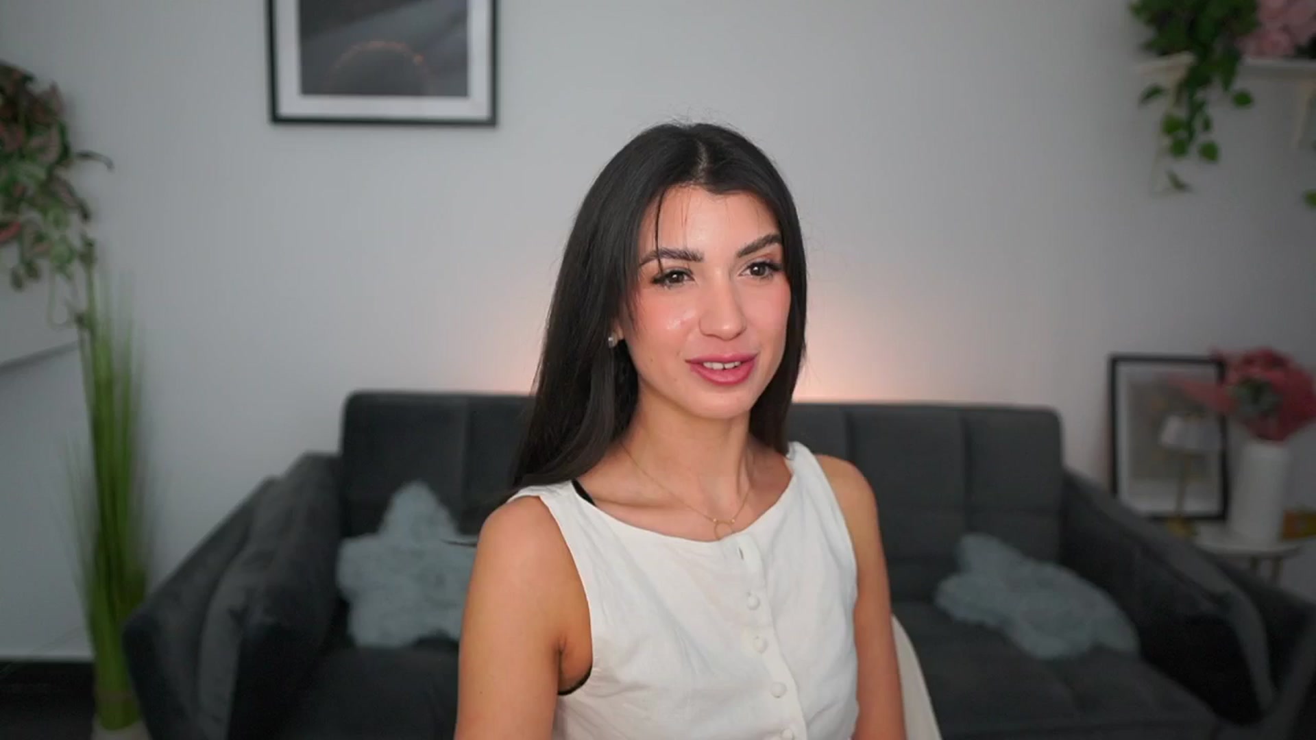 Gallery image thumbnail from Tru_Kait's myfreecams stream on, 11/24/2025, 20:29 image 14 of 20