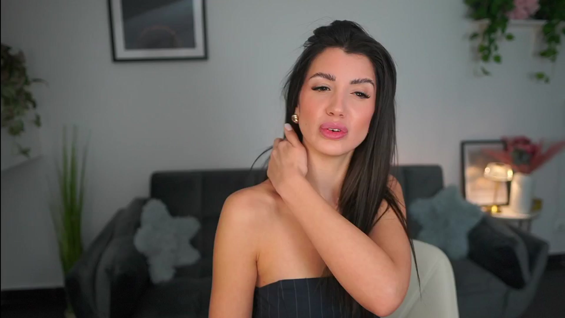 Gallery image thumbnail from Tru_Kait's myfreecams stream on, 11/30/2025, 16:37 image 14 of 20