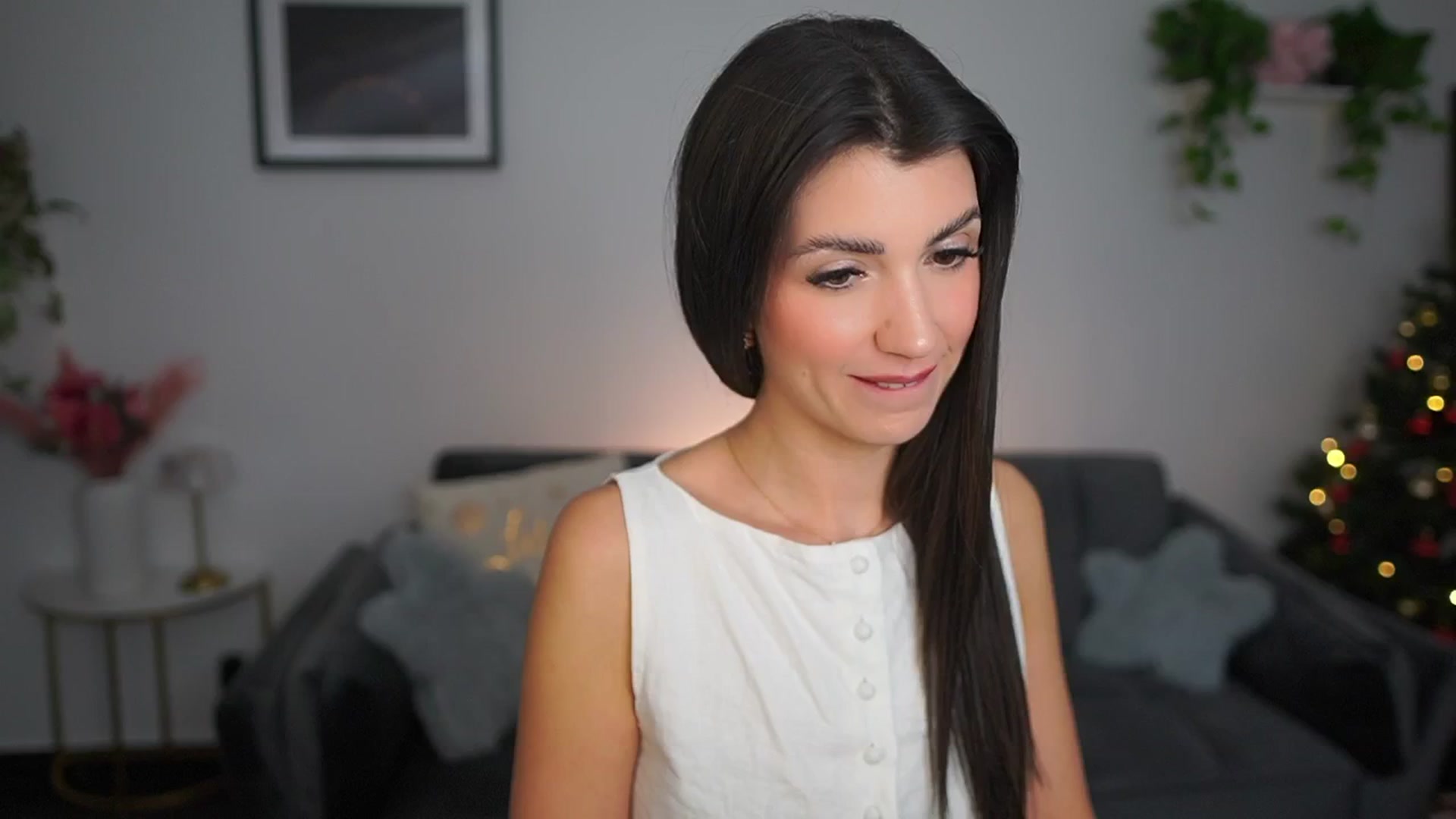 Gallery image thumbnail from Tru_Kait's myfreecams stream on, 12/03/2025, 01:22 image 2 of 20