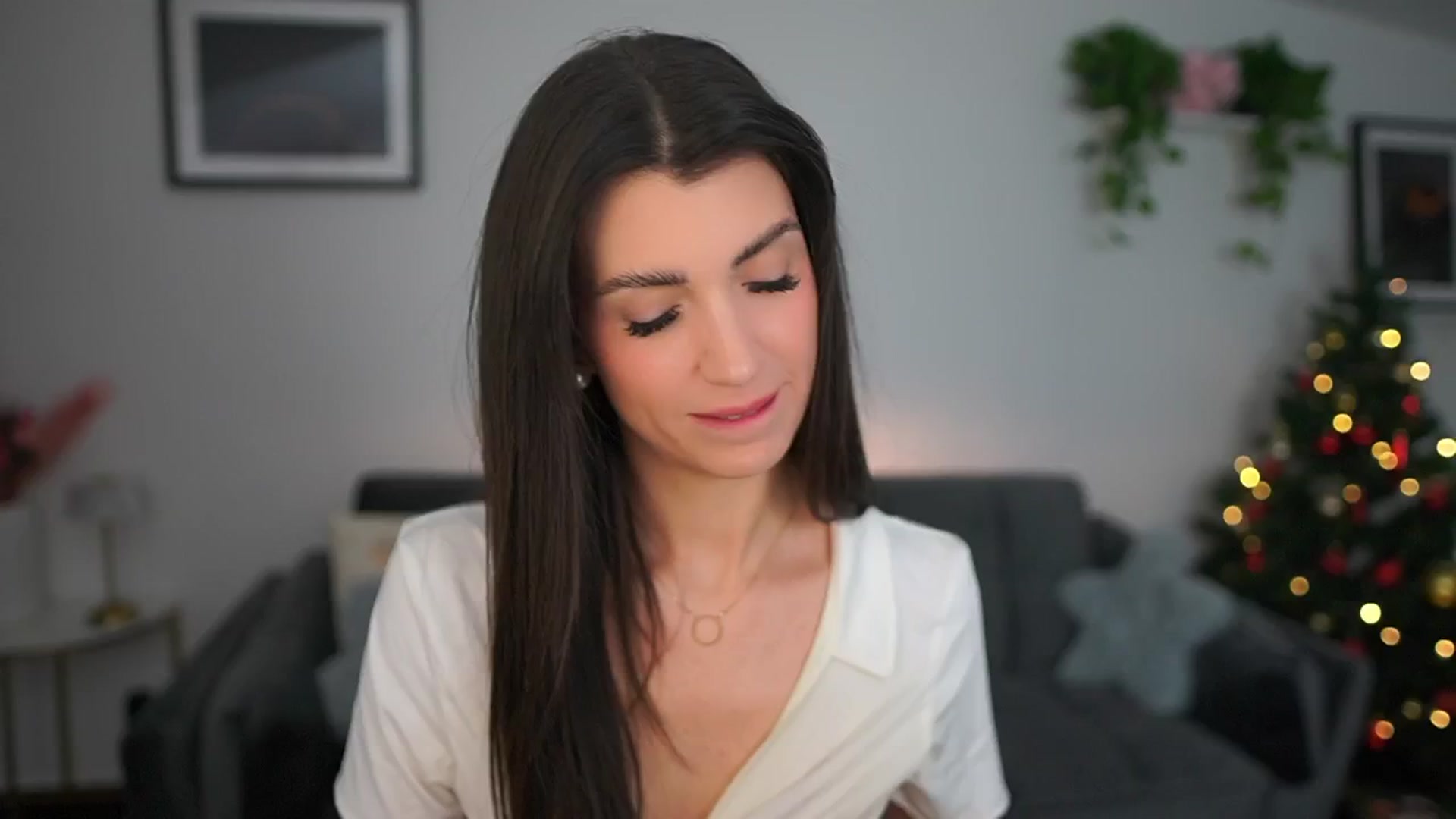 Gallery image thumbnail from Tru_Kait's myfreecams stream on, 12/03/2025, 22:40 image 3 of 20