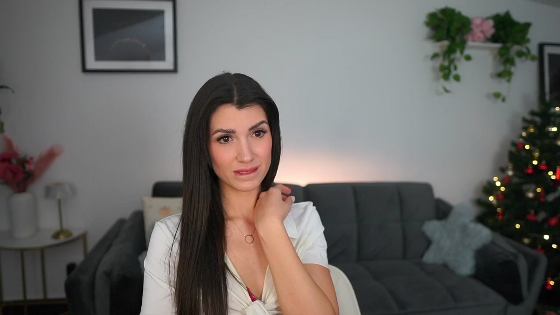 Gallery image thumbnail from Tru_Kait's myfreecams stream on, 12/03/2025, 22:40 image 1 of 20
