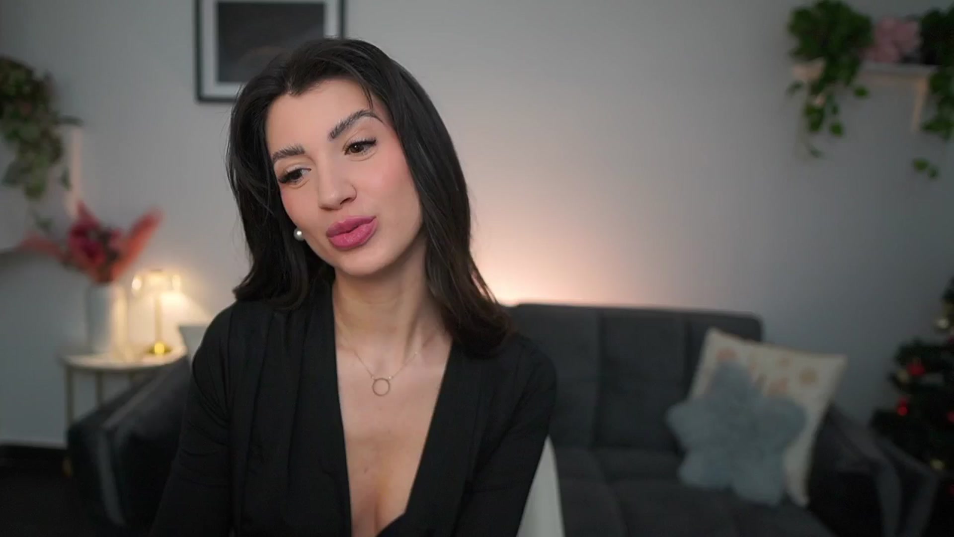Gallery image thumbnail from Tru_Kait's myfreecams stream on, 12/21/2025, 15:00 image 13 of 20