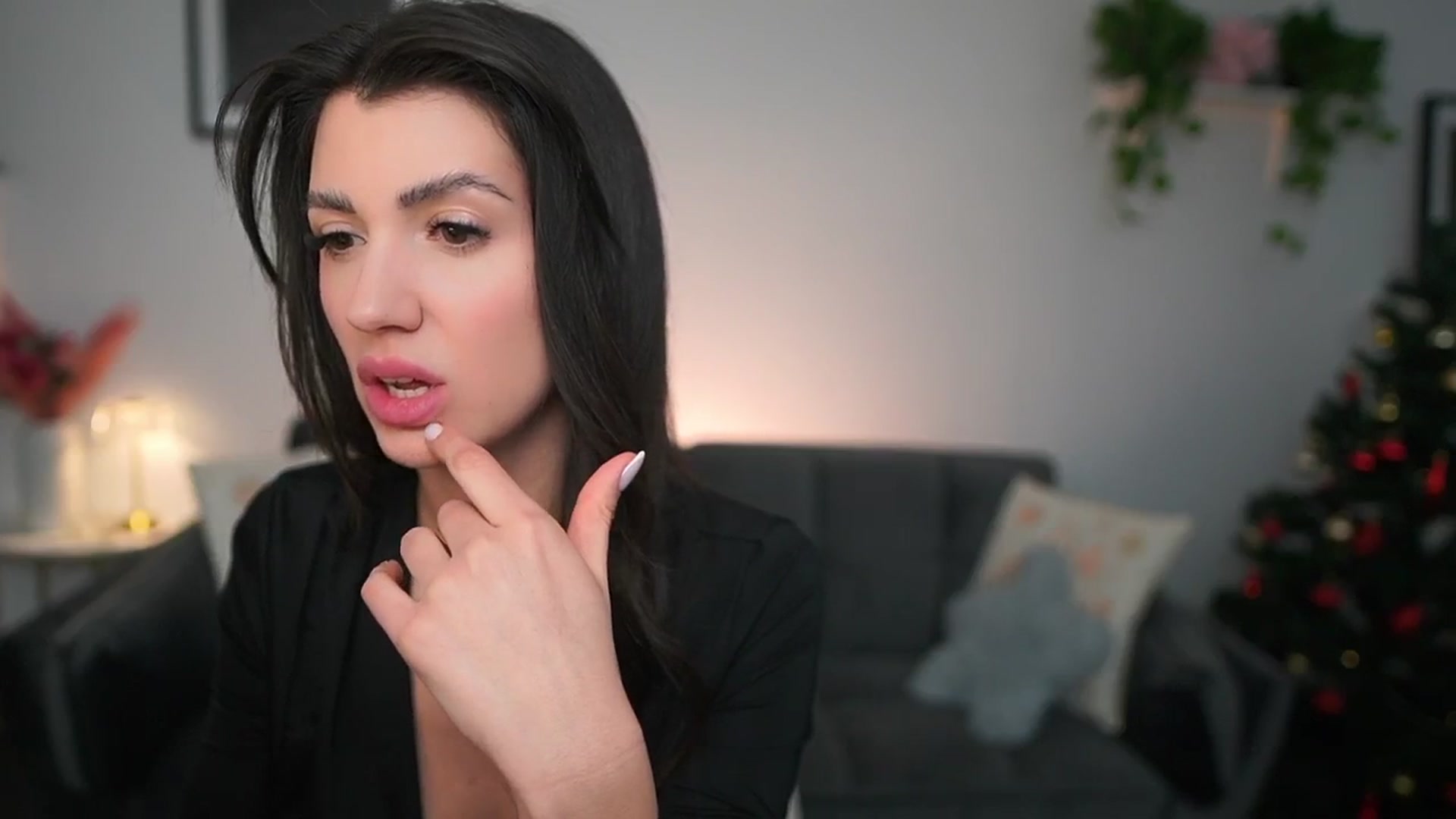 Gallery image thumbnail from Tru_Kait's myfreecams stream on, 12/21/2025, 18:22 image 12 of 20