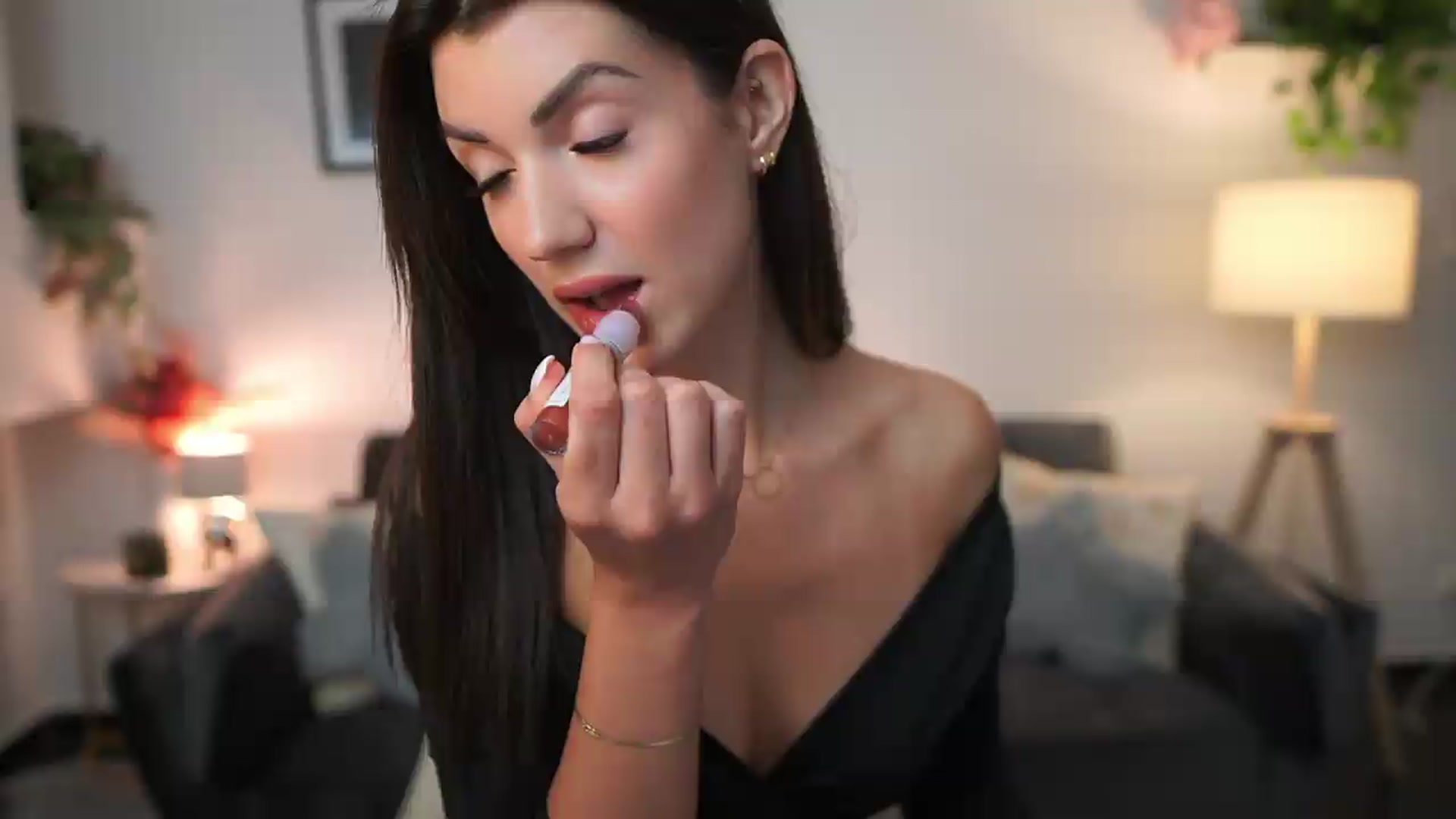 Gallery image thumbnail from Tru_Kait's myfreecams stream on, 07/27/2026, 14:26 image 15 of 20