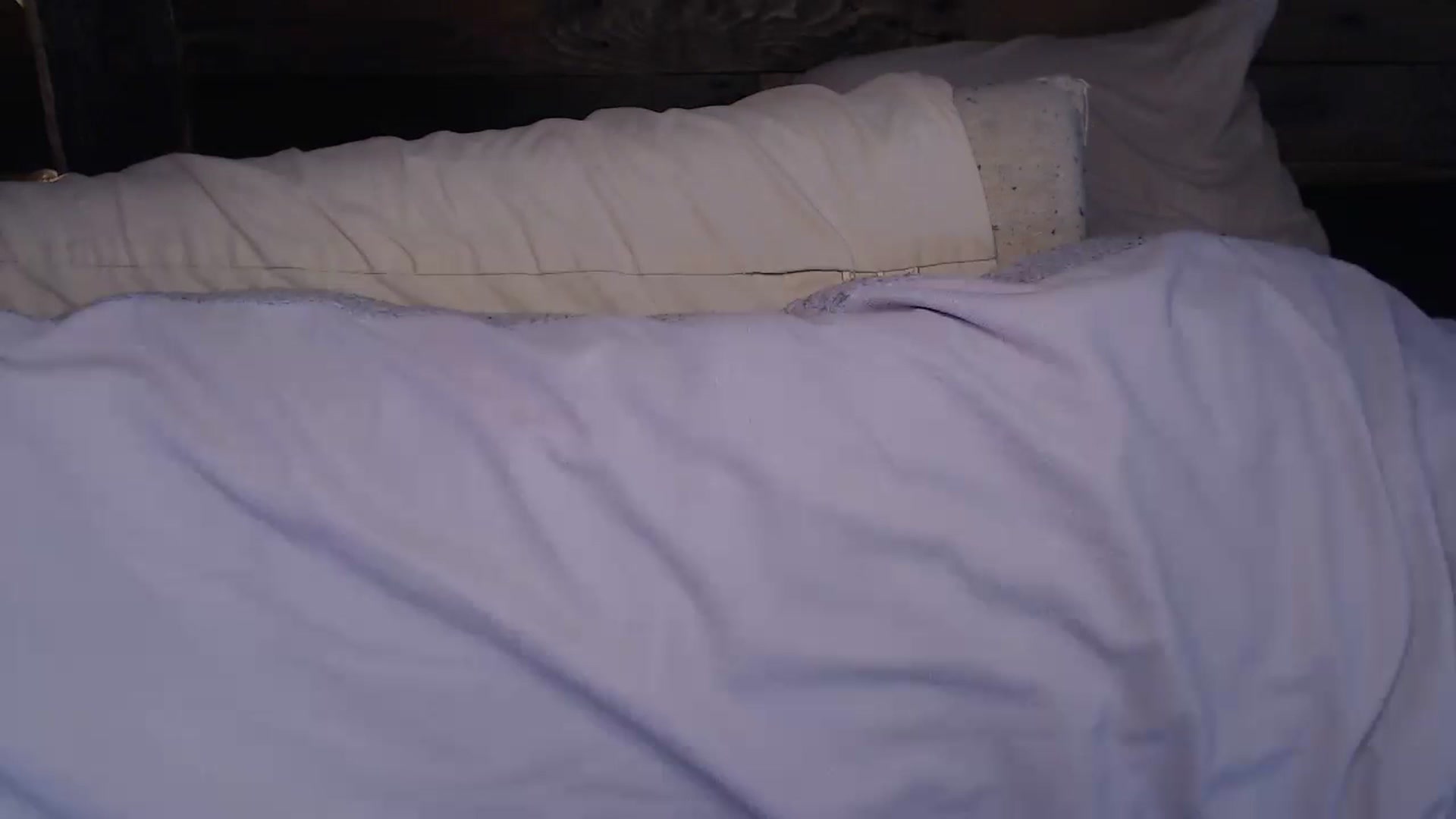 Gallery image thumbnail from TrueHalo's myfreecams stream on, 12/20/2022, 17:33 image 18 of 20