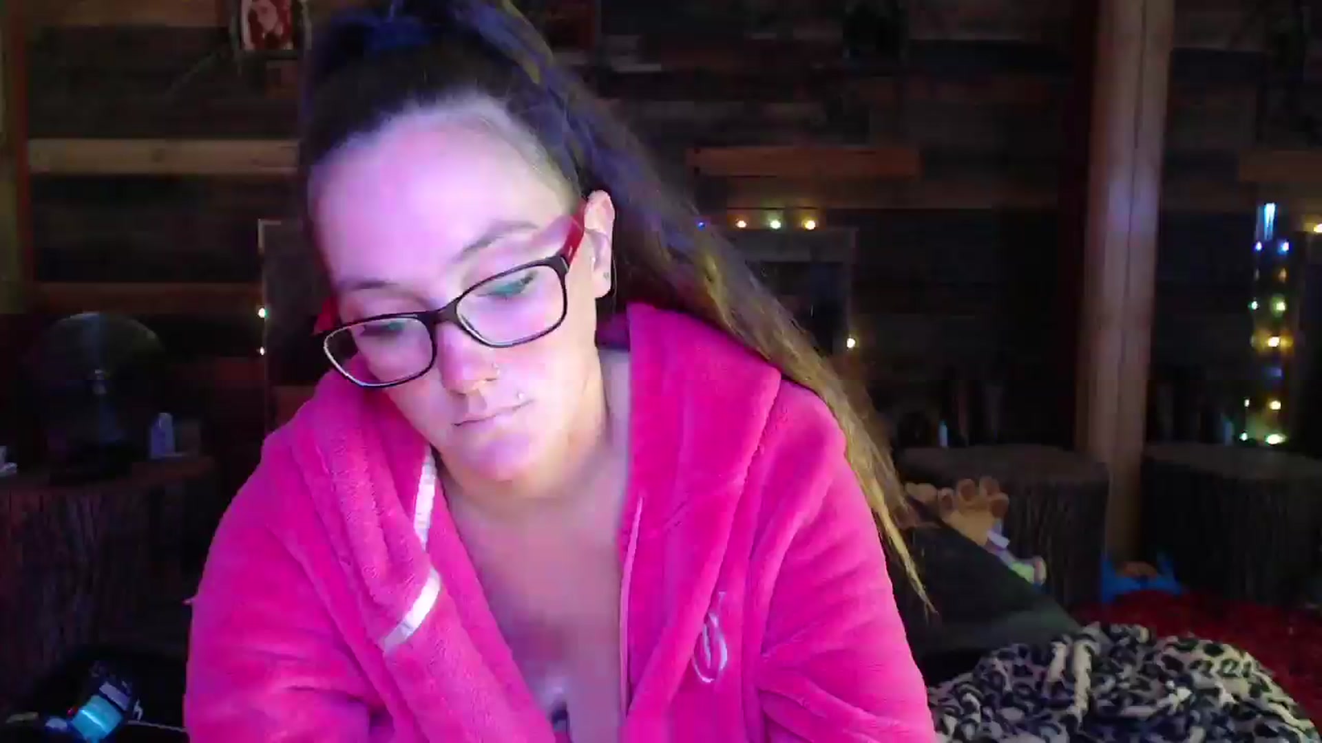 Gallery image thumbnail from TrueHalo's myfreecams stream on, 05/29/2025, 19:26 image 20 of 20