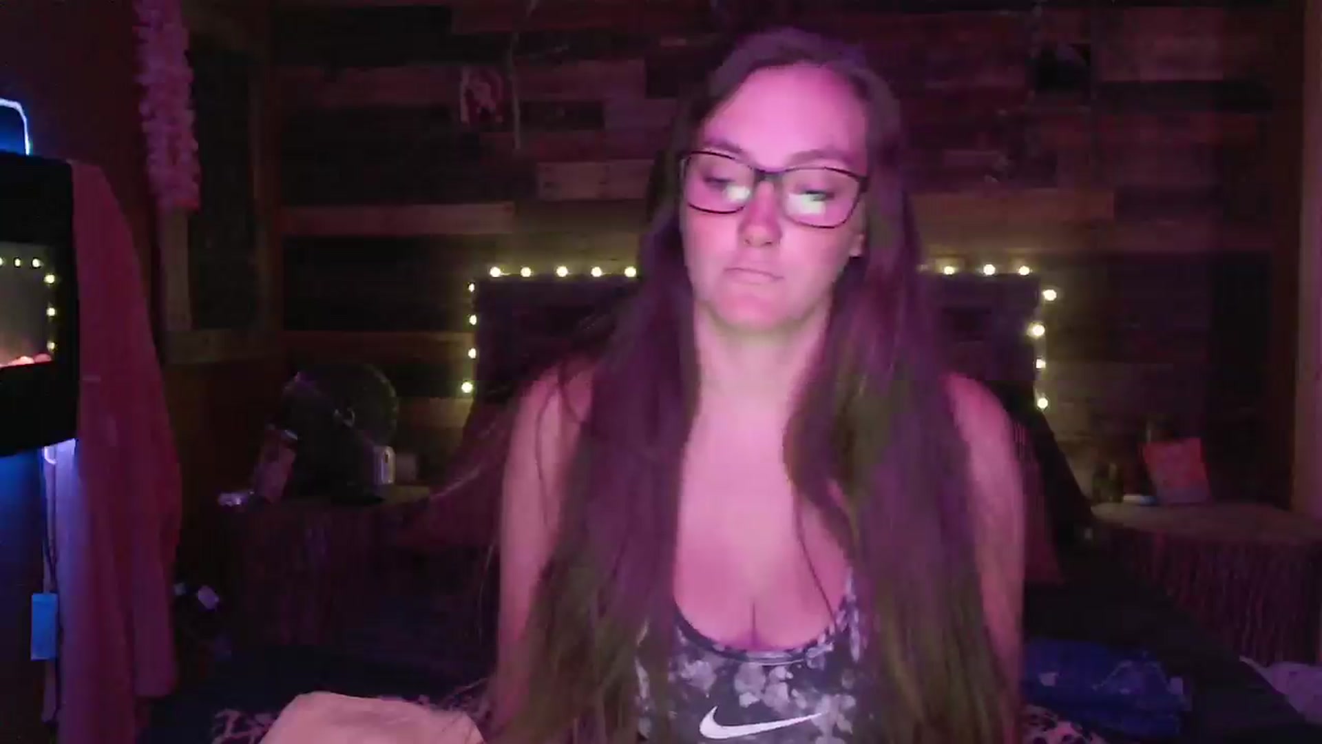 Gallery image thumbnail from TrueHalo's myfreecams stream on, 06/11/2025, 20:06 image 20 of 20