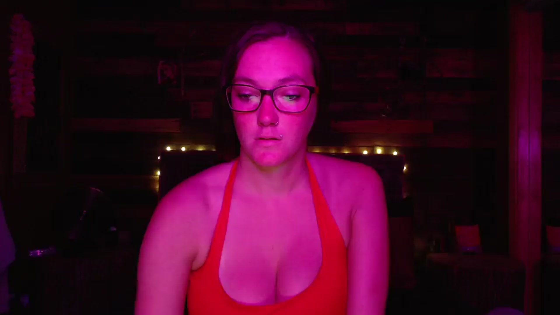 Gallery image thumbnail from TrueHalo's myfreecams stream on, 06/14/2025, 18:23 image 4 of 20