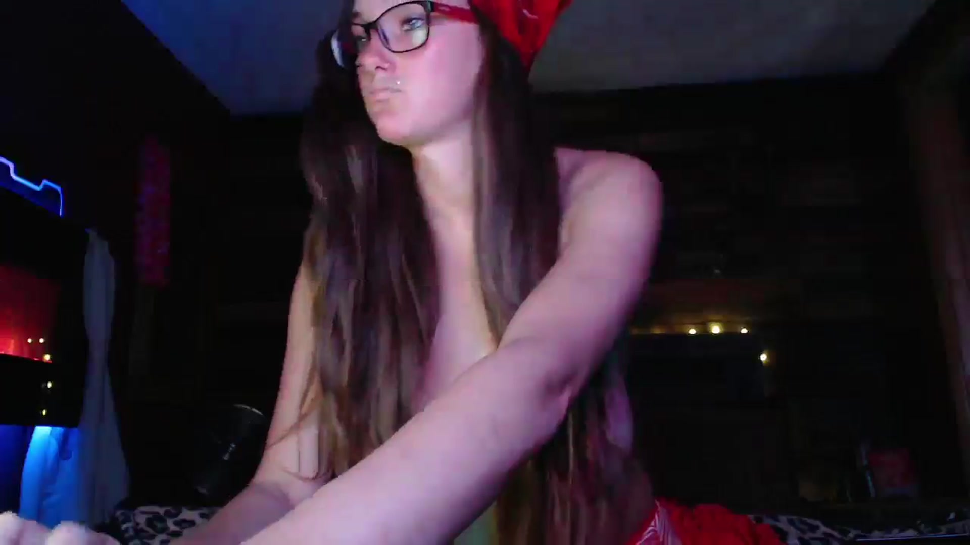 Gallery image thumbnail from TrueHalo's myfreecams stream on, 06/14/2025, 20:07 image 14 of 20
